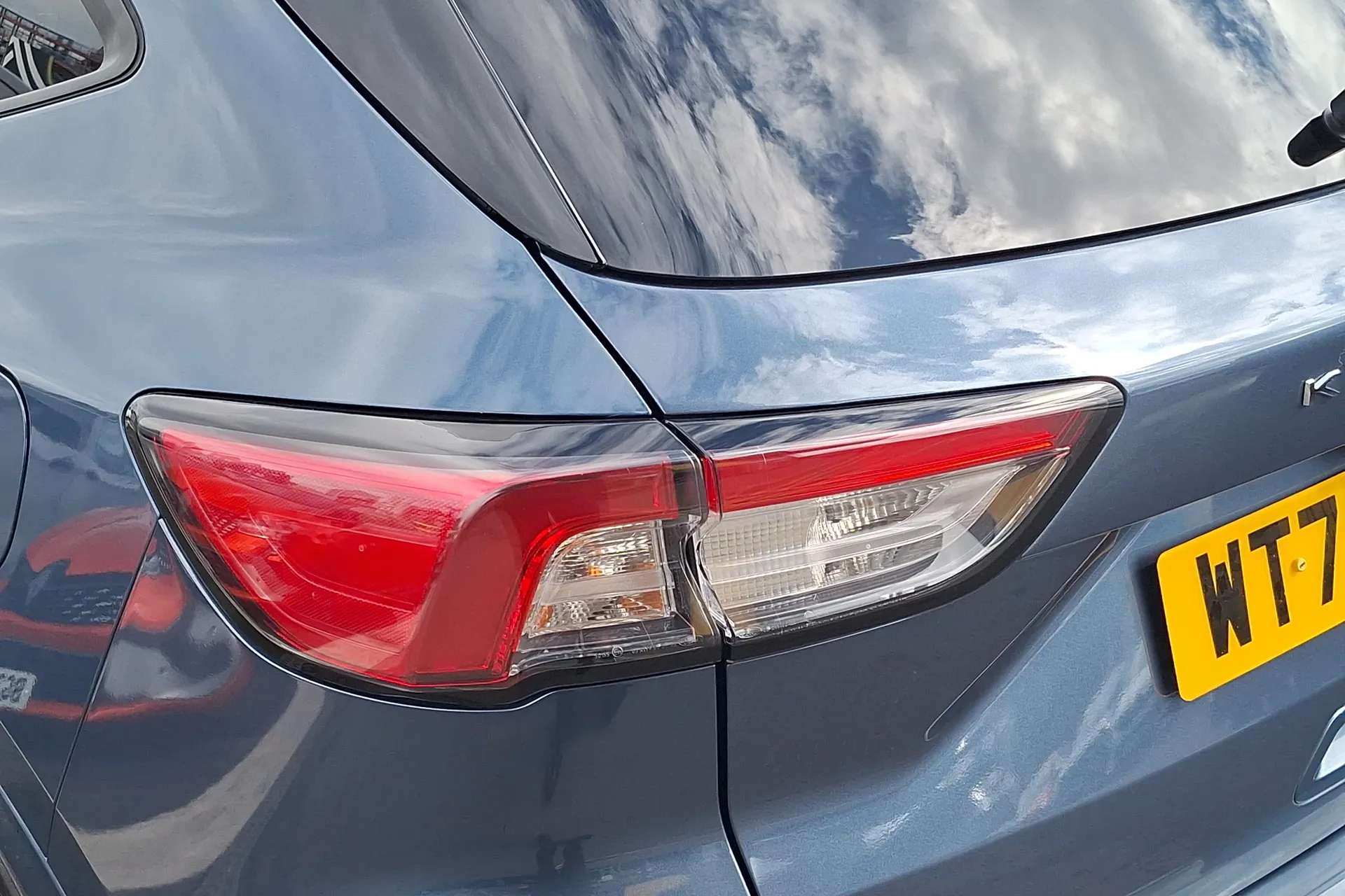 2021 FORD KUGA 2021 FORD KUGA
