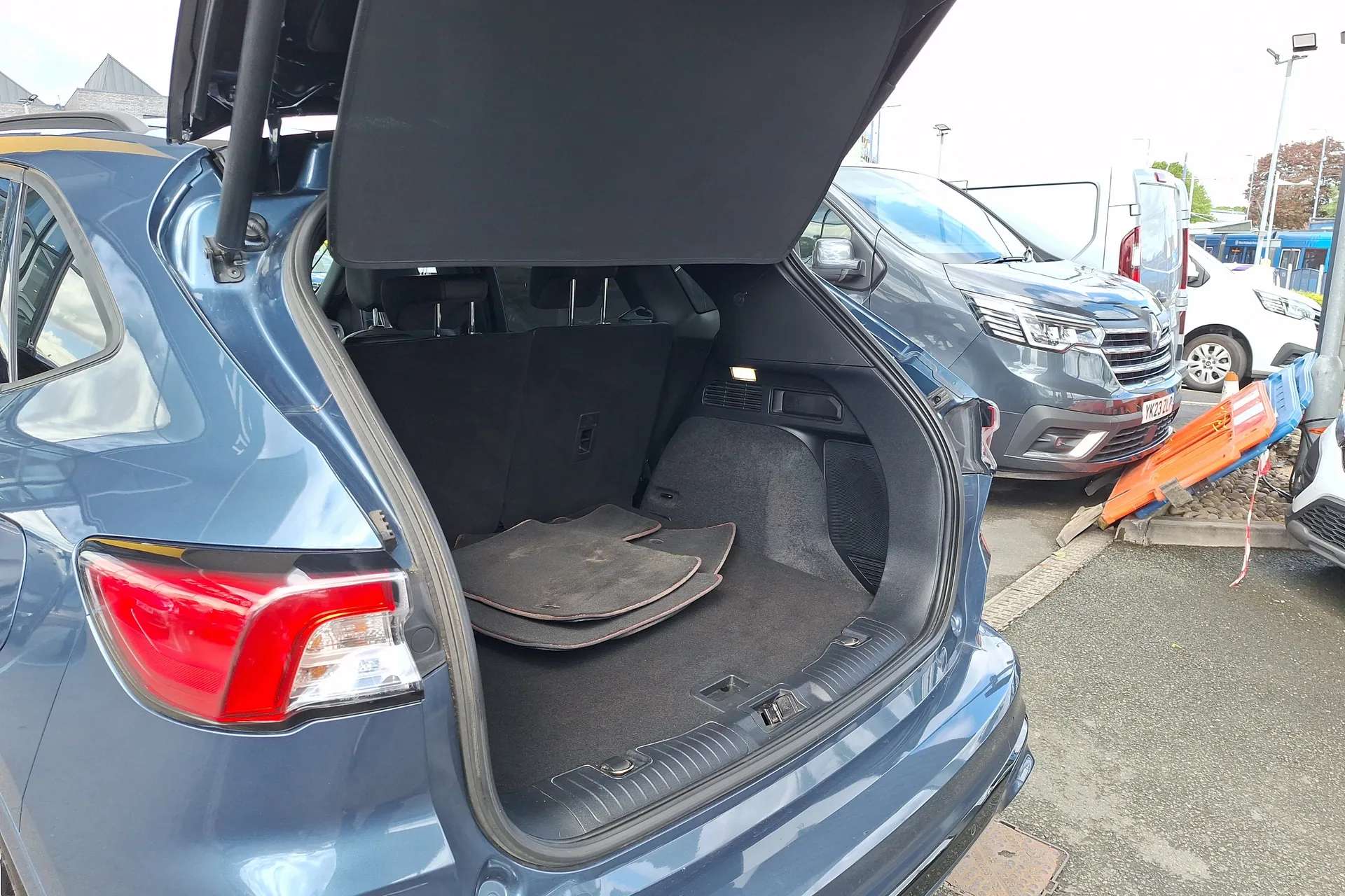 2021 FORD KUGA 2021 FORD KUGA