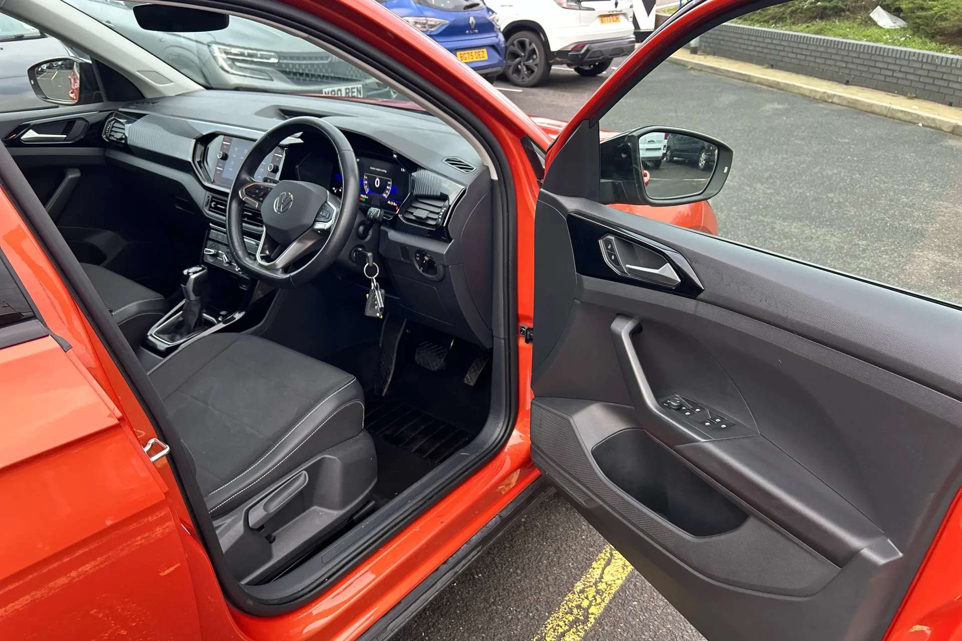 2023 VOLKSWAGEN T-CROSS 2023 VOLKSWAGEN T-CROSS