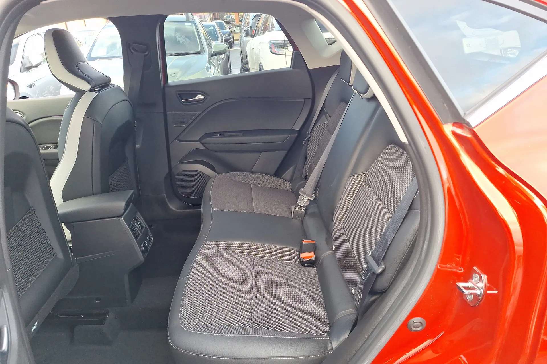 2022 RENAULT CAPTUR 2022 RENAULT CAPTUR