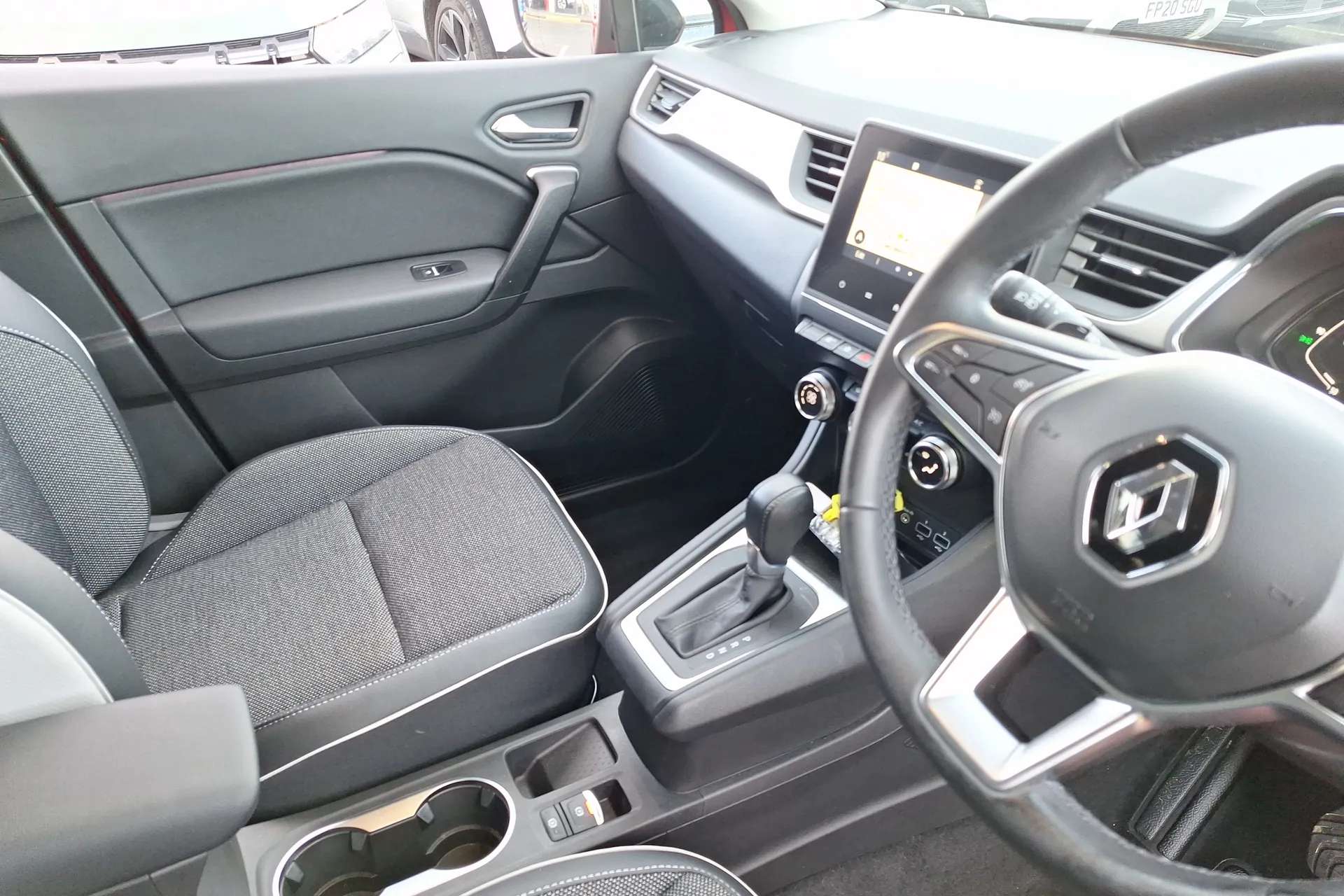 2022 RENAULT CAPTUR 2022 RENAULT CAPTUR