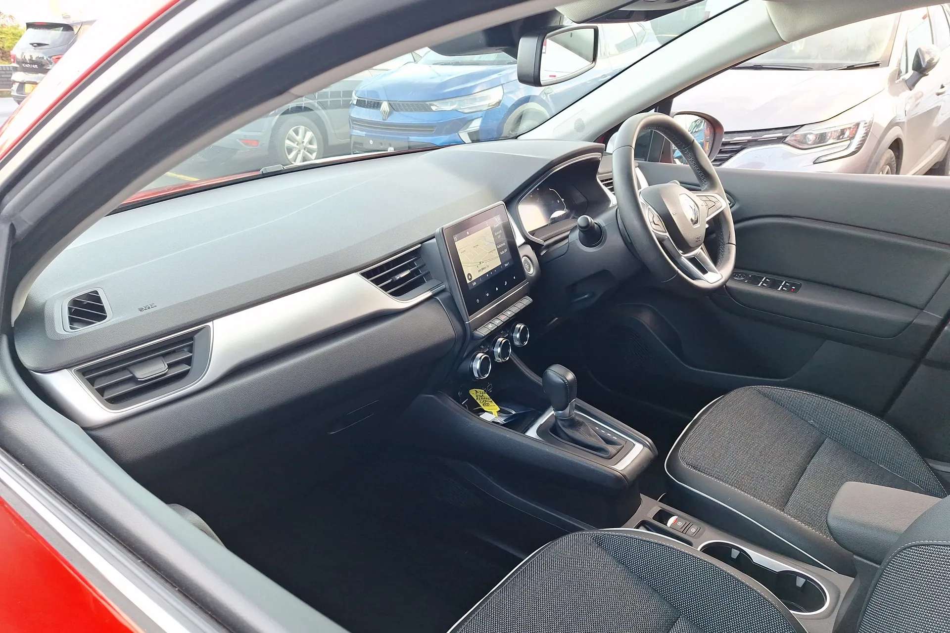 2022 RENAULT CAPTUR 2022 RENAULT CAPTUR