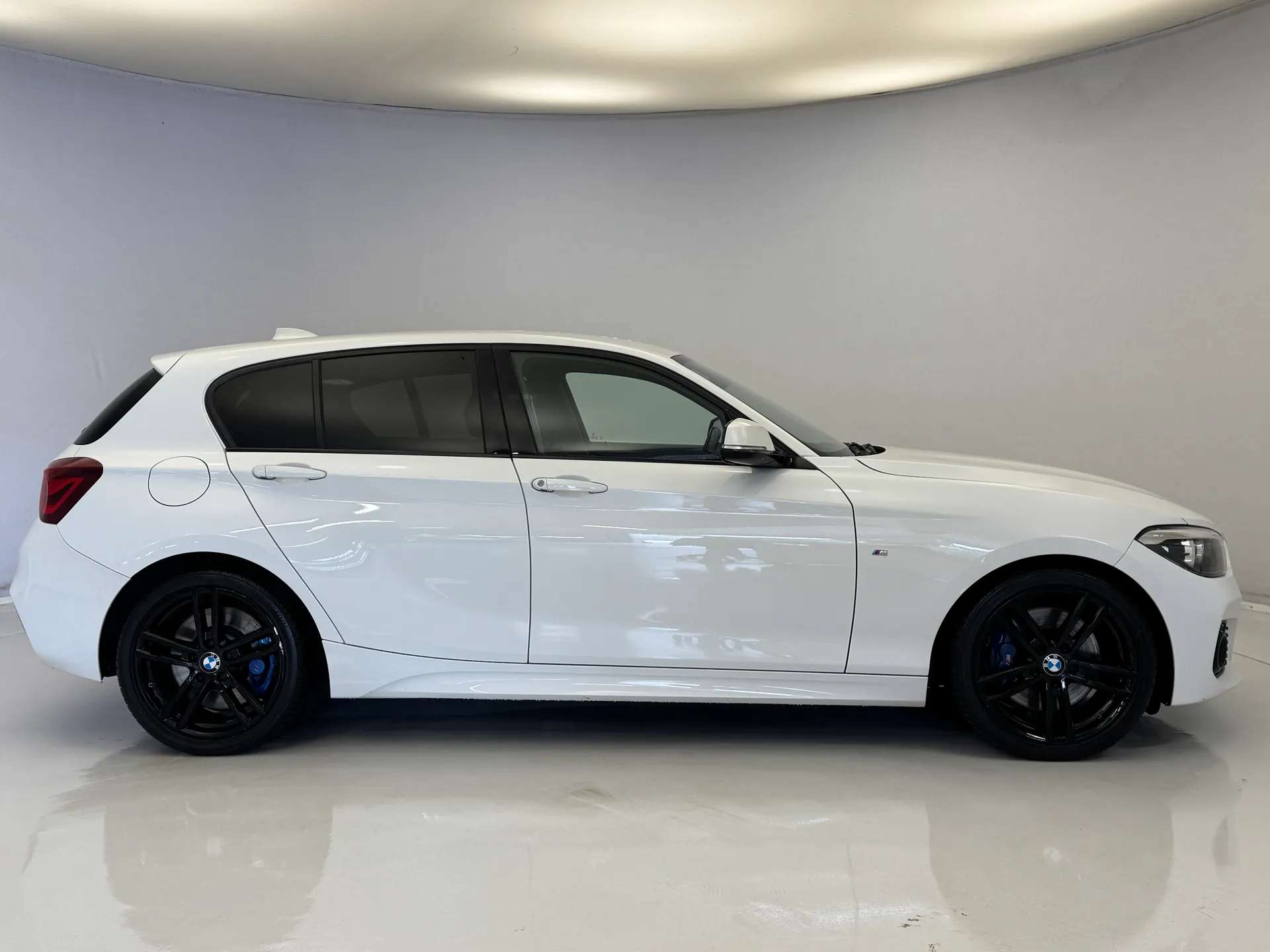 2019 BMW 1 SERIES 2019 BMW 1 SERIES