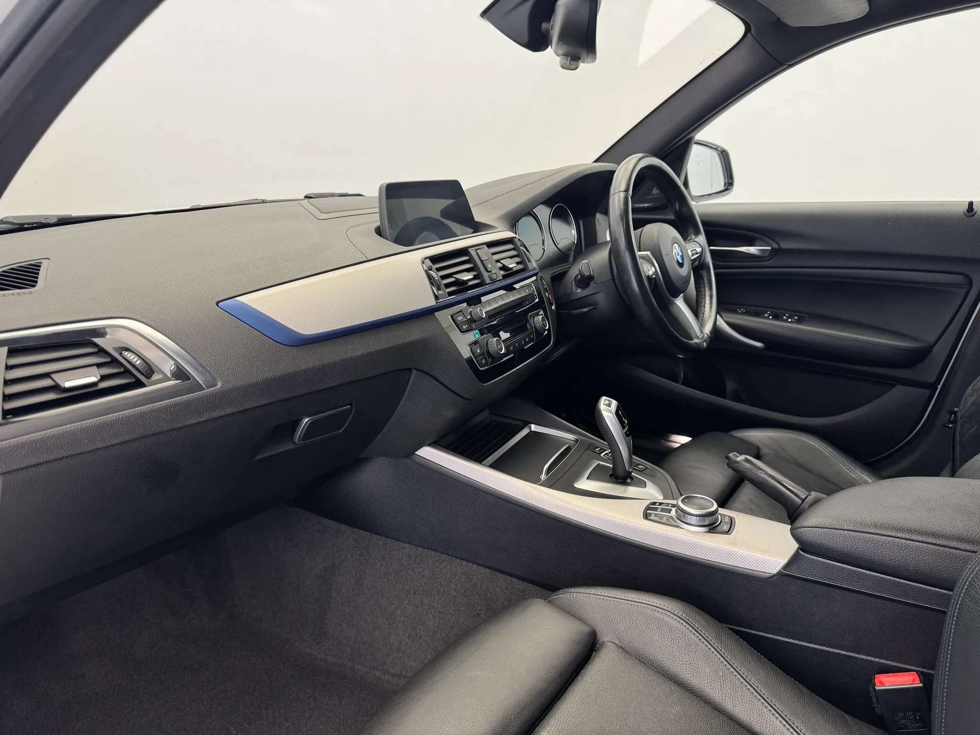 2019 BMW 1 SERIES 2019 BMW 1 SERIES