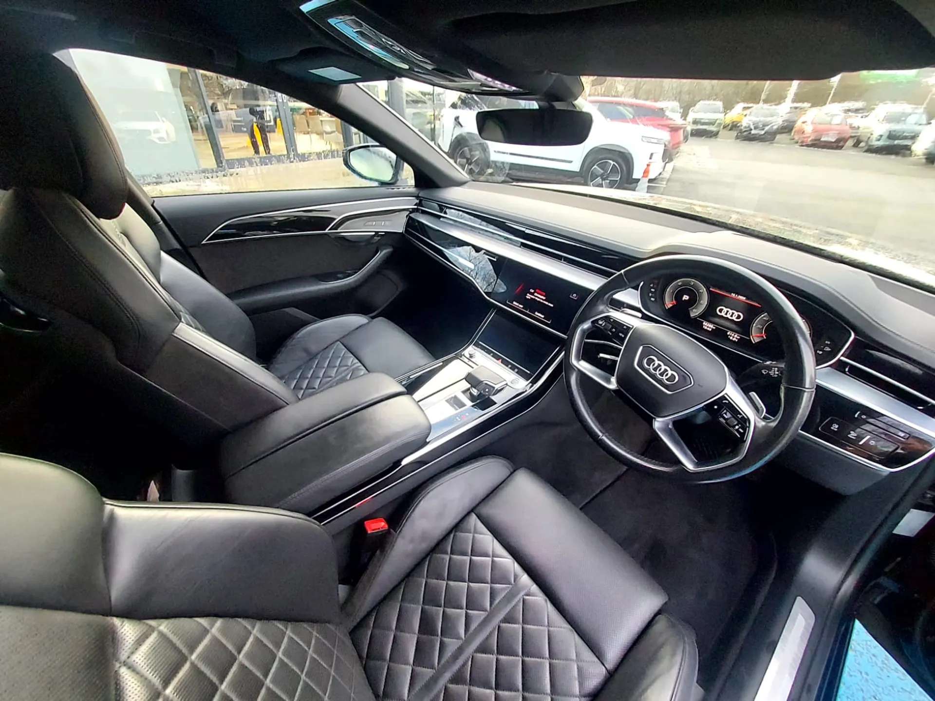 2021 AUDI A8 2021 AUDI A8