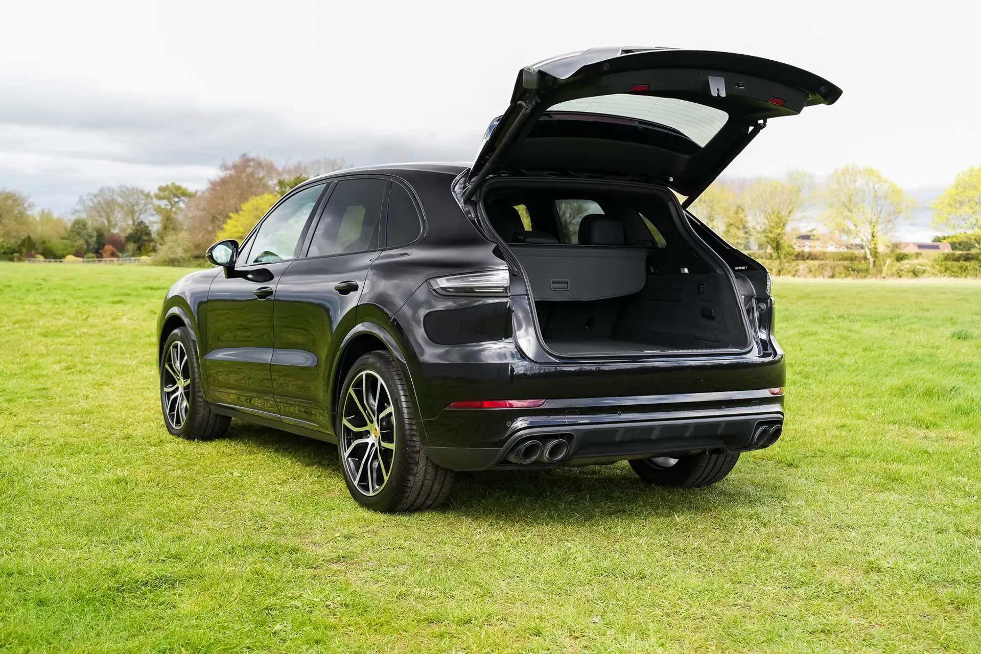 2018 PORSCHE CAYENNE 2018 PORSCHE CAYENNE