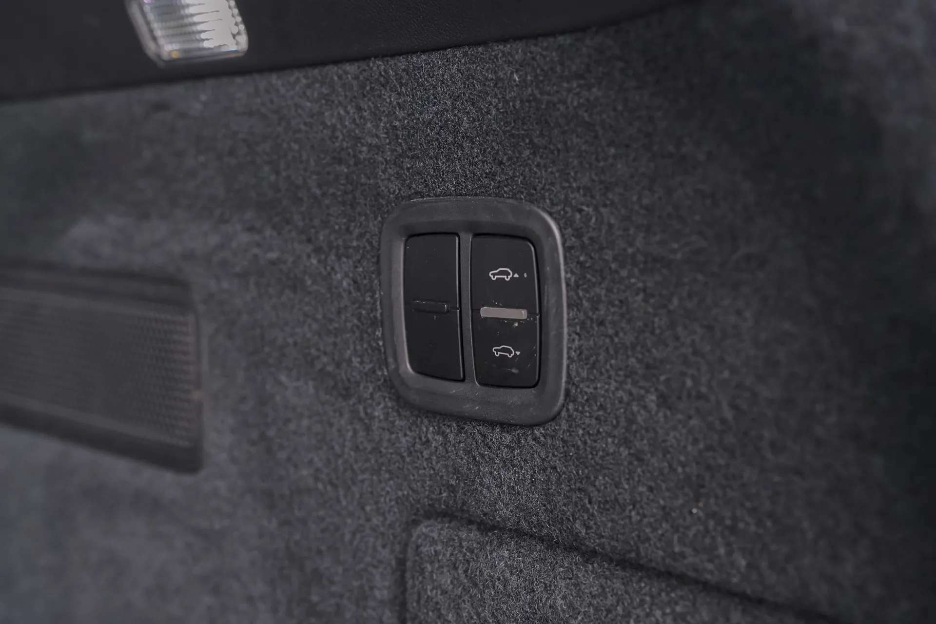 2018 PORSCHE CAYENNE 2018 PORSCHE CAYENNE