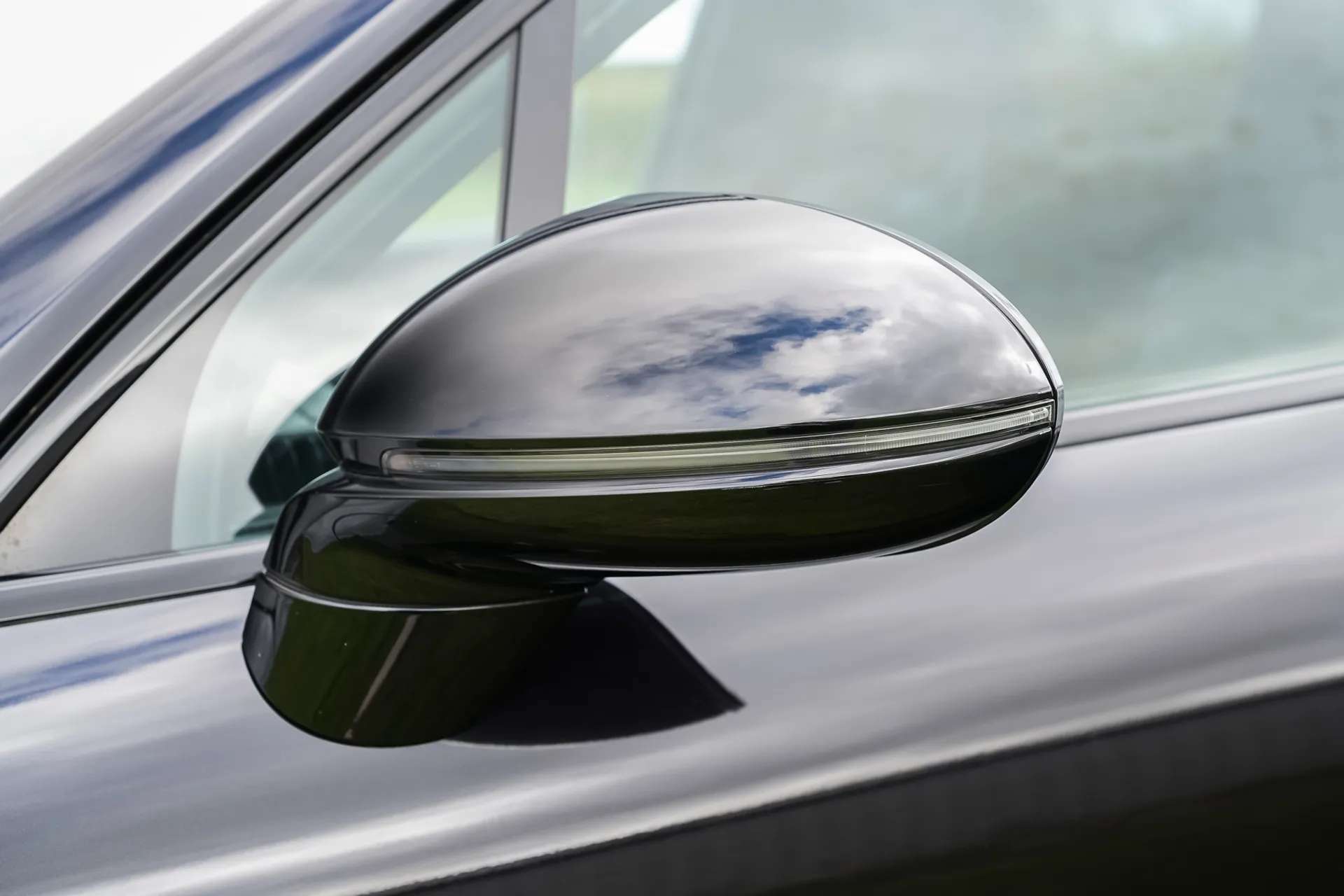 2018 PORSCHE CAYENNE 2018 PORSCHE CAYENNE