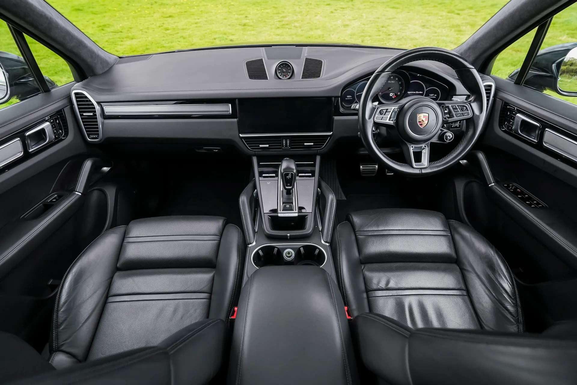 2018 PORSCHE CAYENNE 2018 PORSCHE CAYENNE