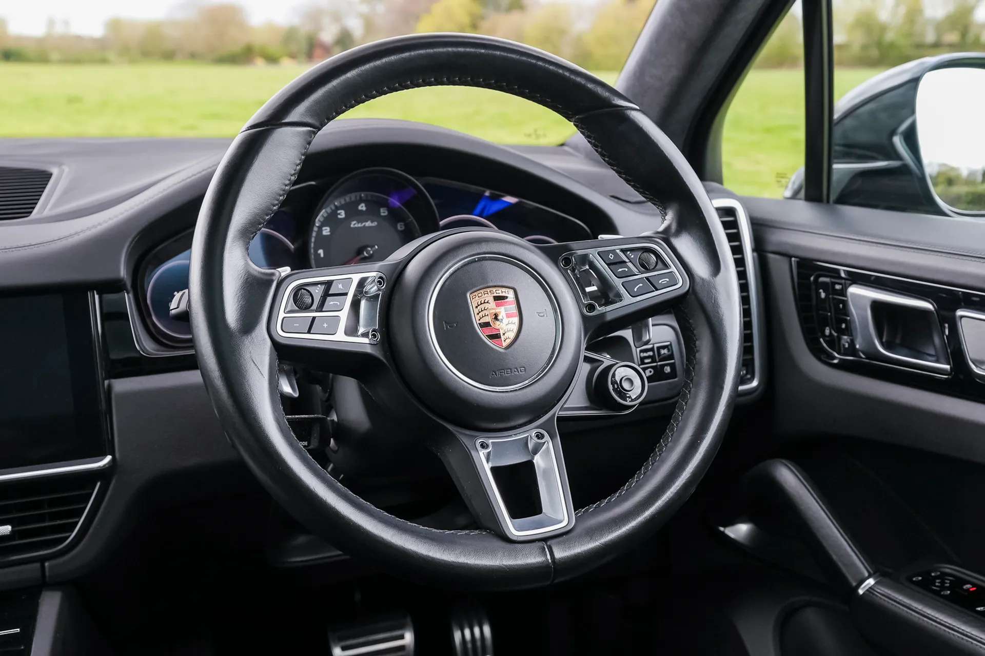 2018 PORSCHE CAYENNE 2018 PORSCHE CAYENNE