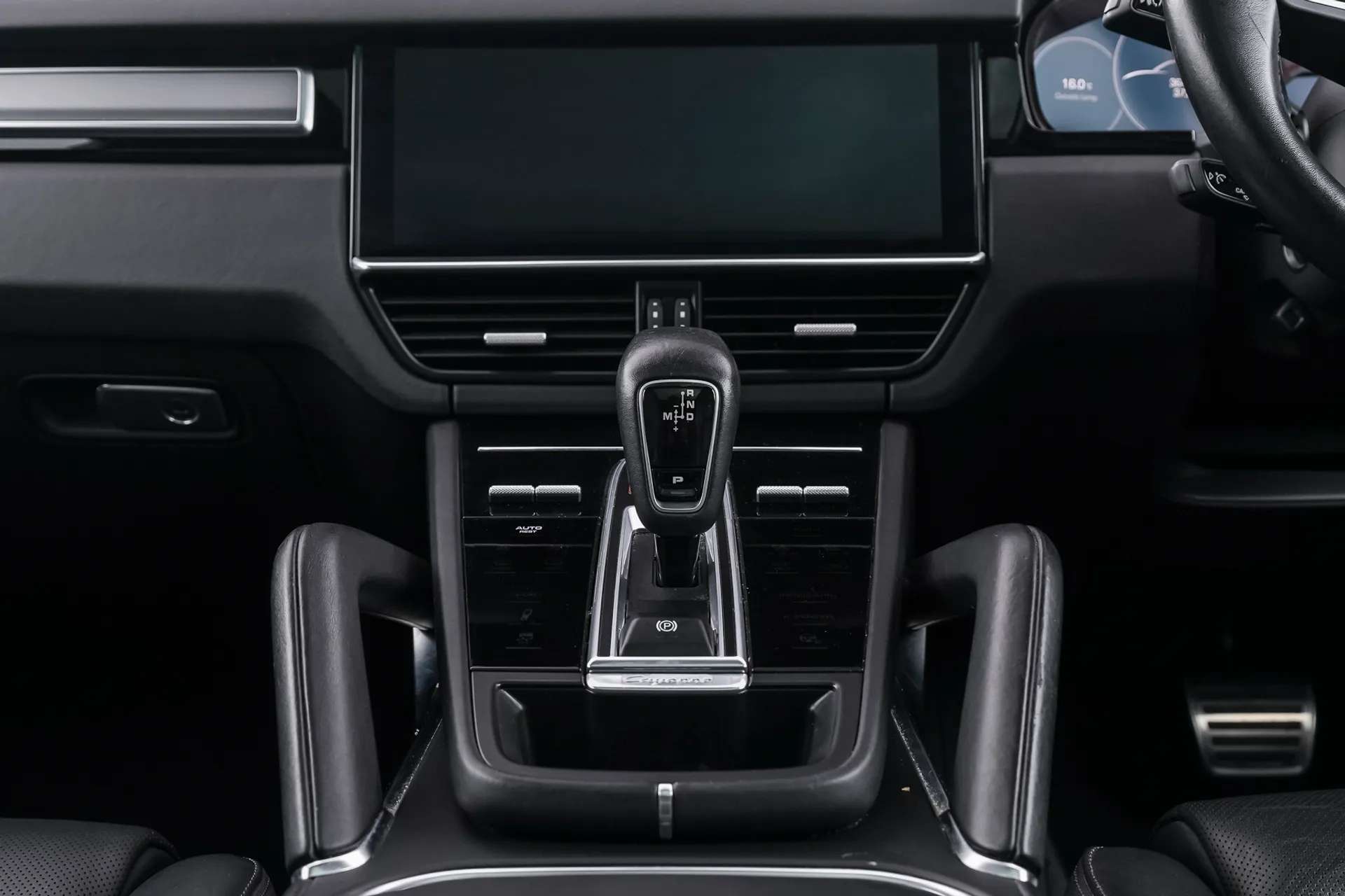 2018 PORSCHE CAYENNE 2018 PORSCHE CAYENNE