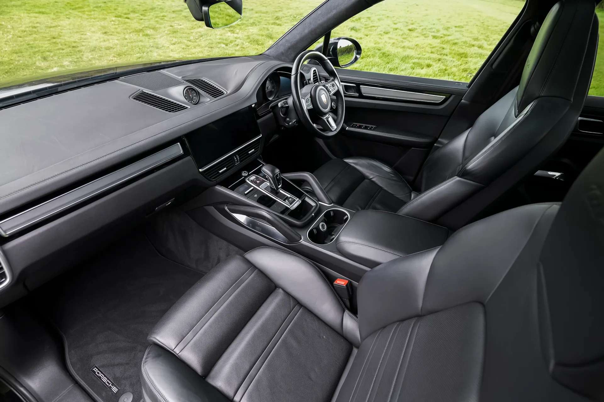 2018 PORSCHE CAYENNE 2018 PORSCHE CAYENNE