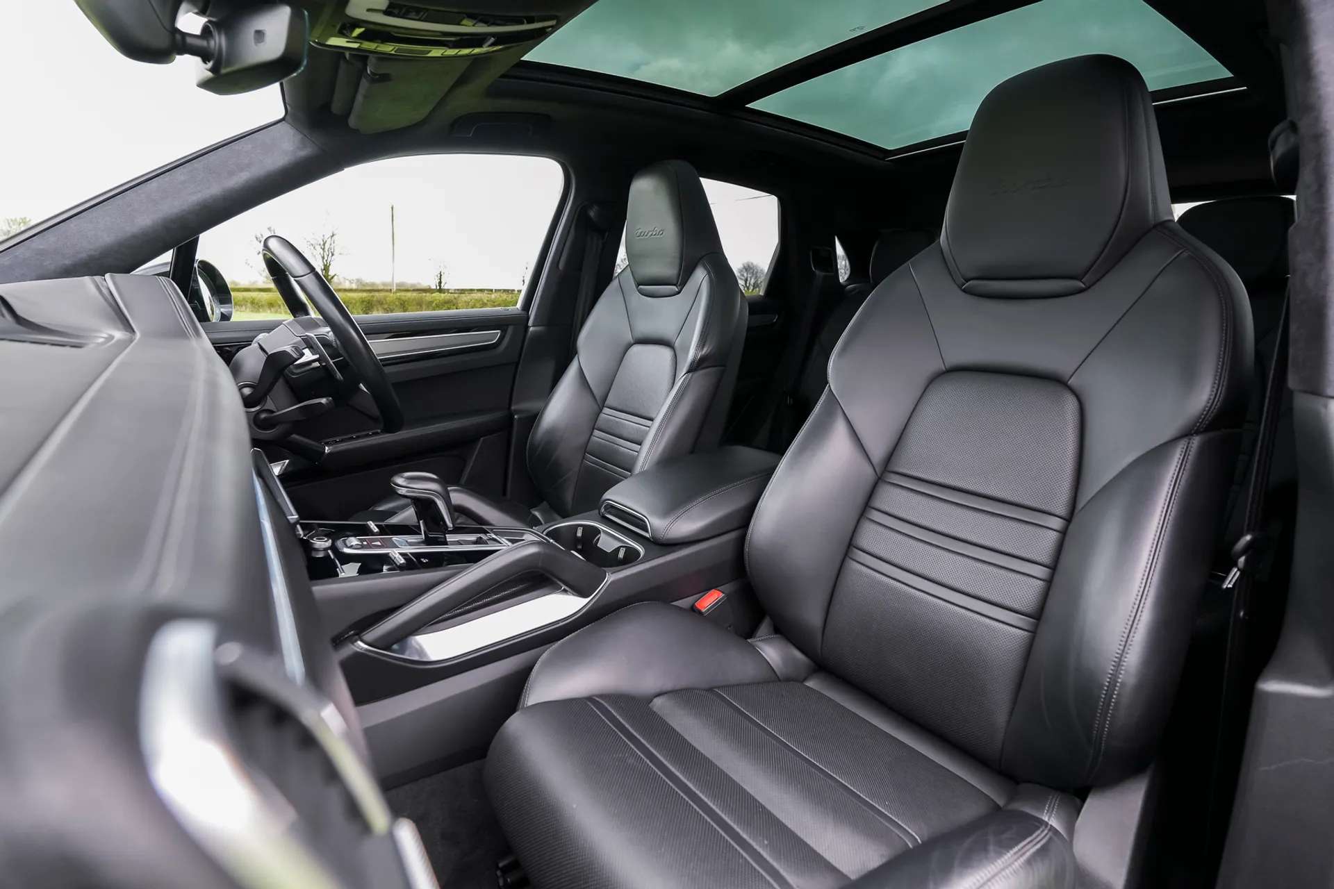 2018 PORSCHE CAYENNE 2018 PORSCHE CAYENNE