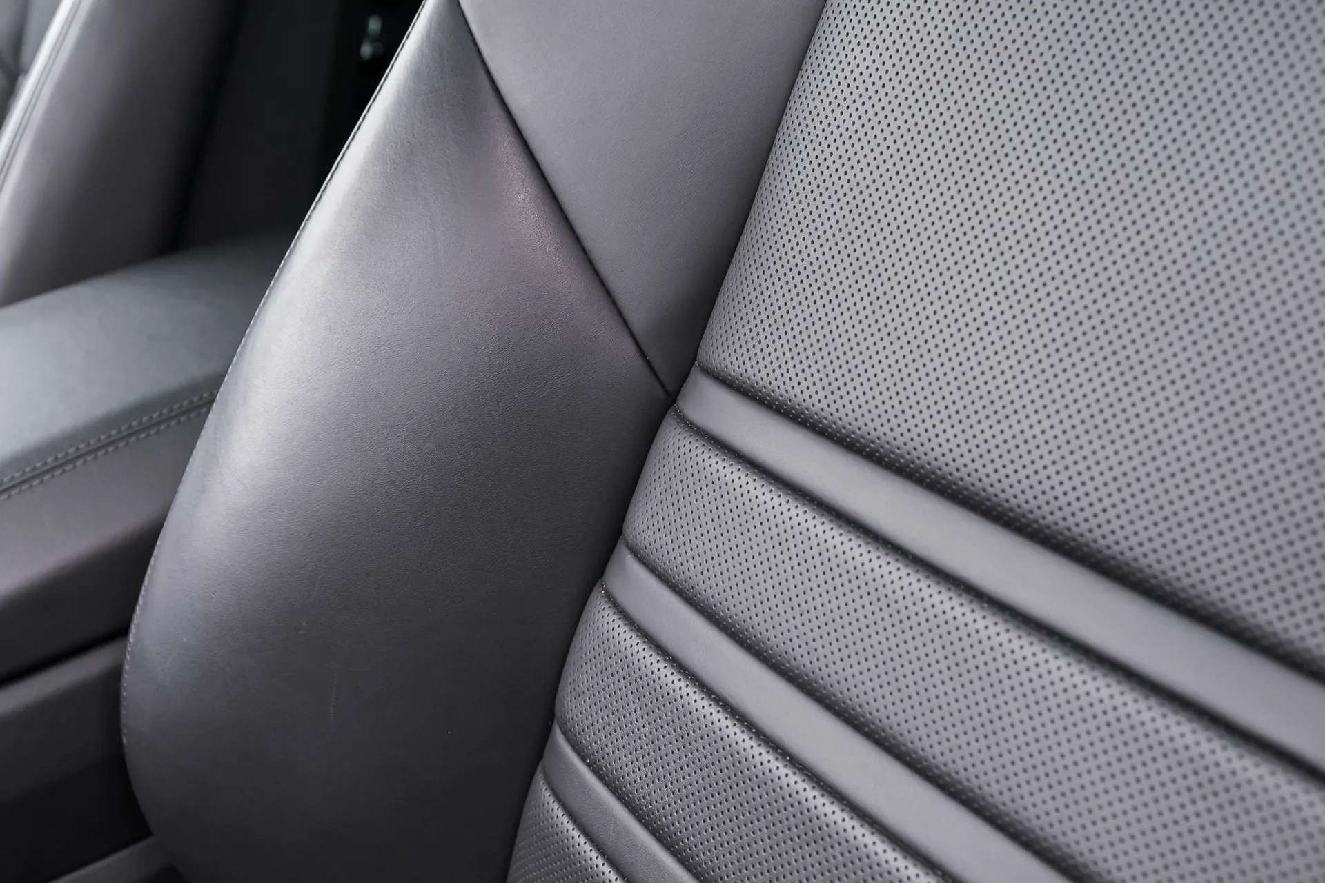2018 PORSCHE CAYENNE 2018 PORSCHE CAYENNE