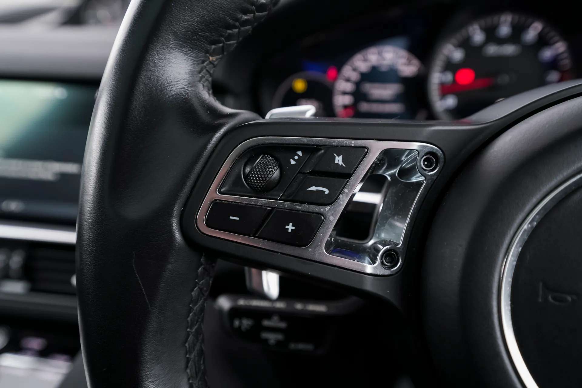 2018 PORSCHE CAYENNE 2018 PORSCHE CAYENNE