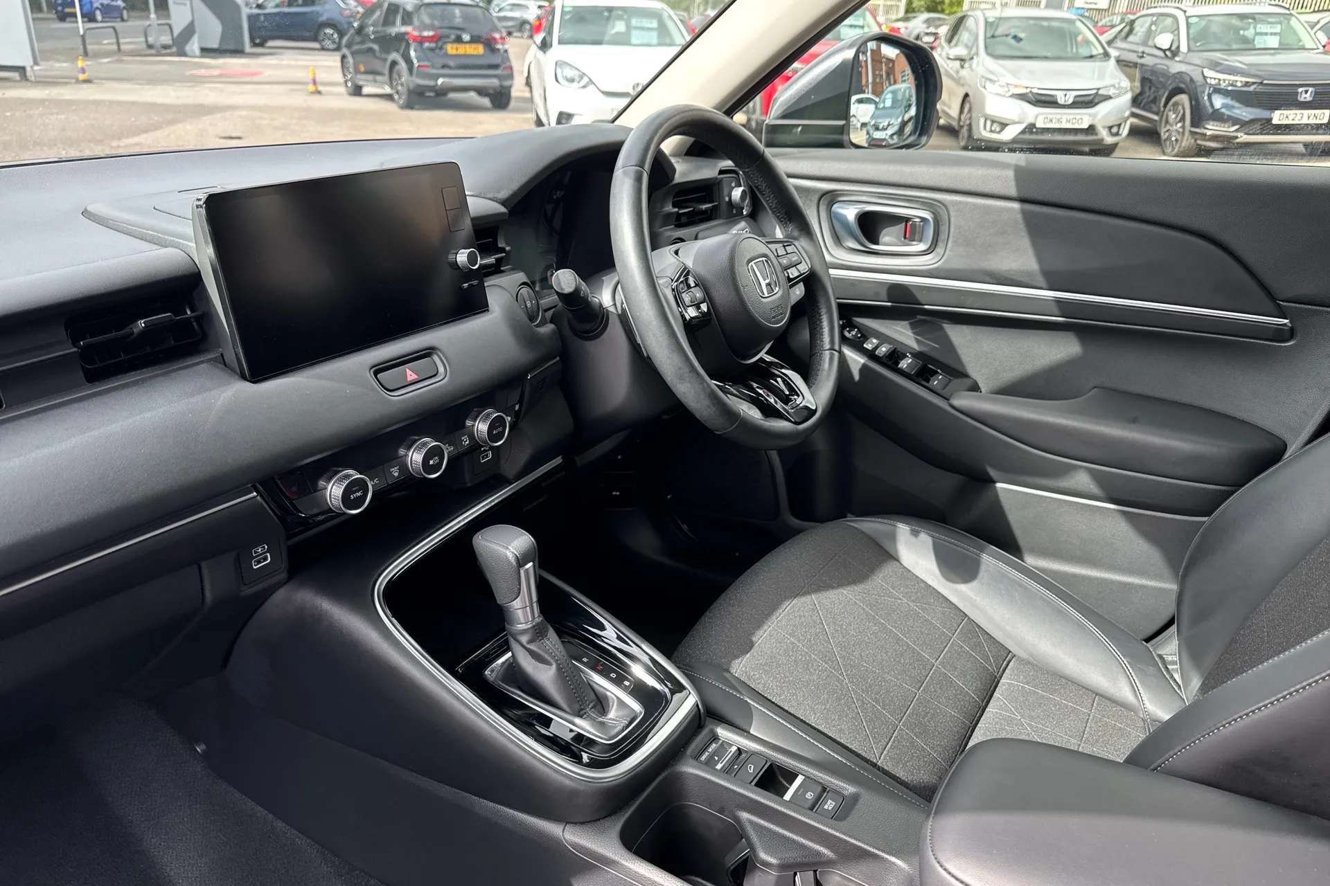 A 2024 HONDA HR-V 1.5 eHEV Advance 5dr CVT A 2024 HONDA HR-V 1.5 eHEV Advance 5dr CVT