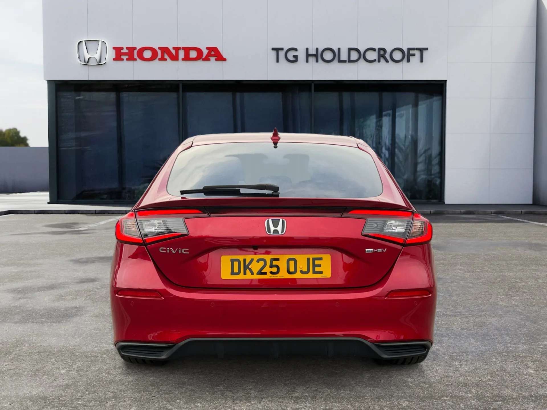 A 2025 HONDA CIVIC 2.0 eHEV Advance 5dr CVT A 2025 HONDA CIVIC 2.0 eHEV Advance 5dr CVT