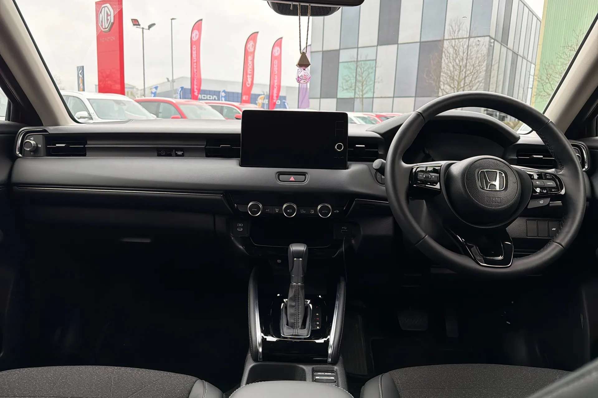 A 2025 HONDA HR-V 1.5 eHEV Advance 5dr CVT A 2025 HONDA HR-V 1.5 eHEV Advance 5dr CVT