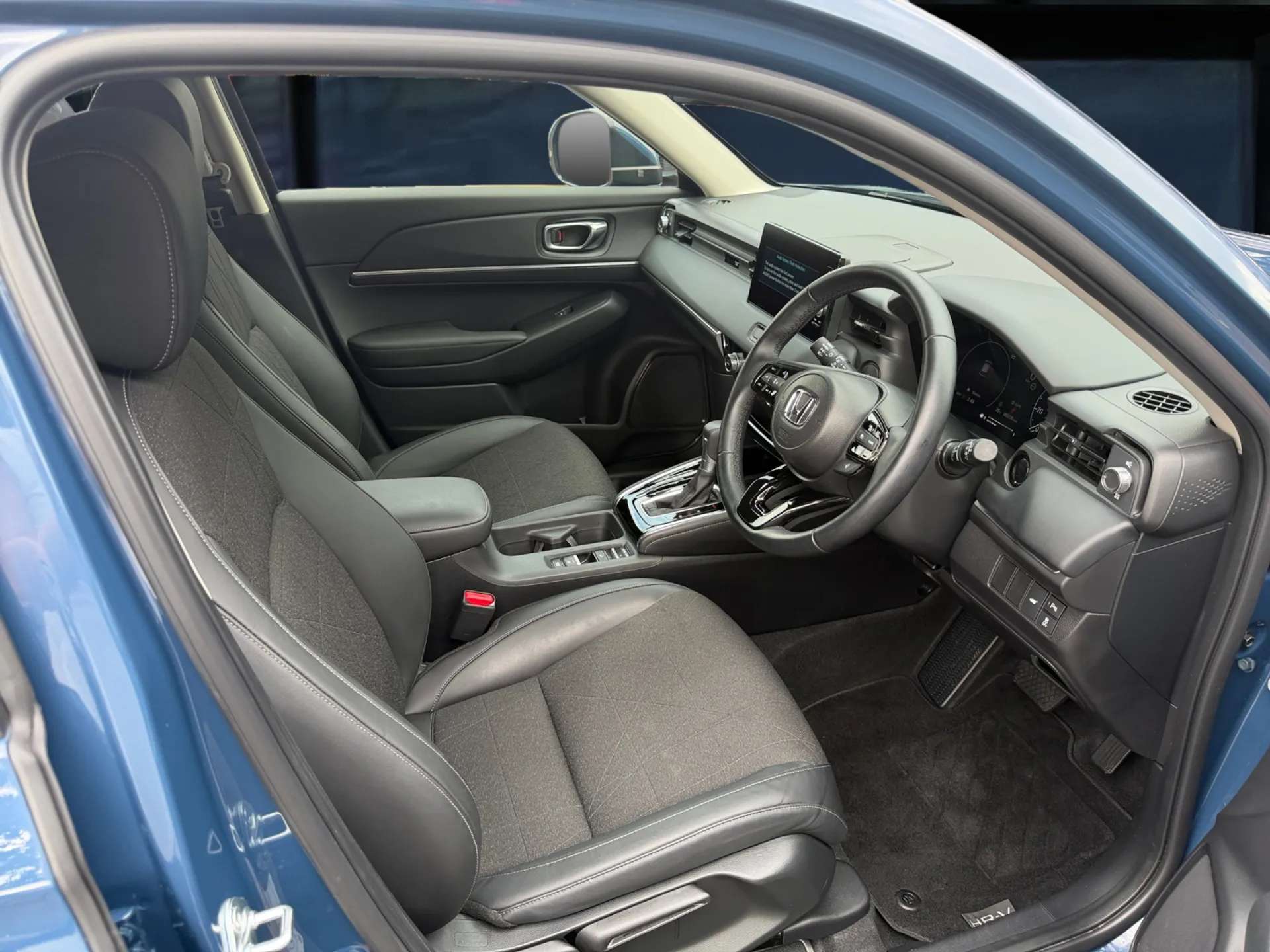 2025 HONDA HR-V 2025 HONDA HR-V