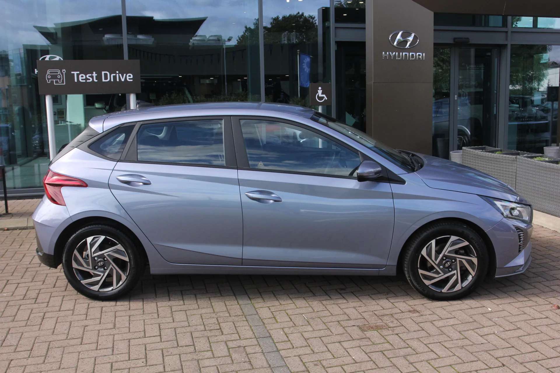 2025 HYUNDAI I20 2025 HYUNDAI I20