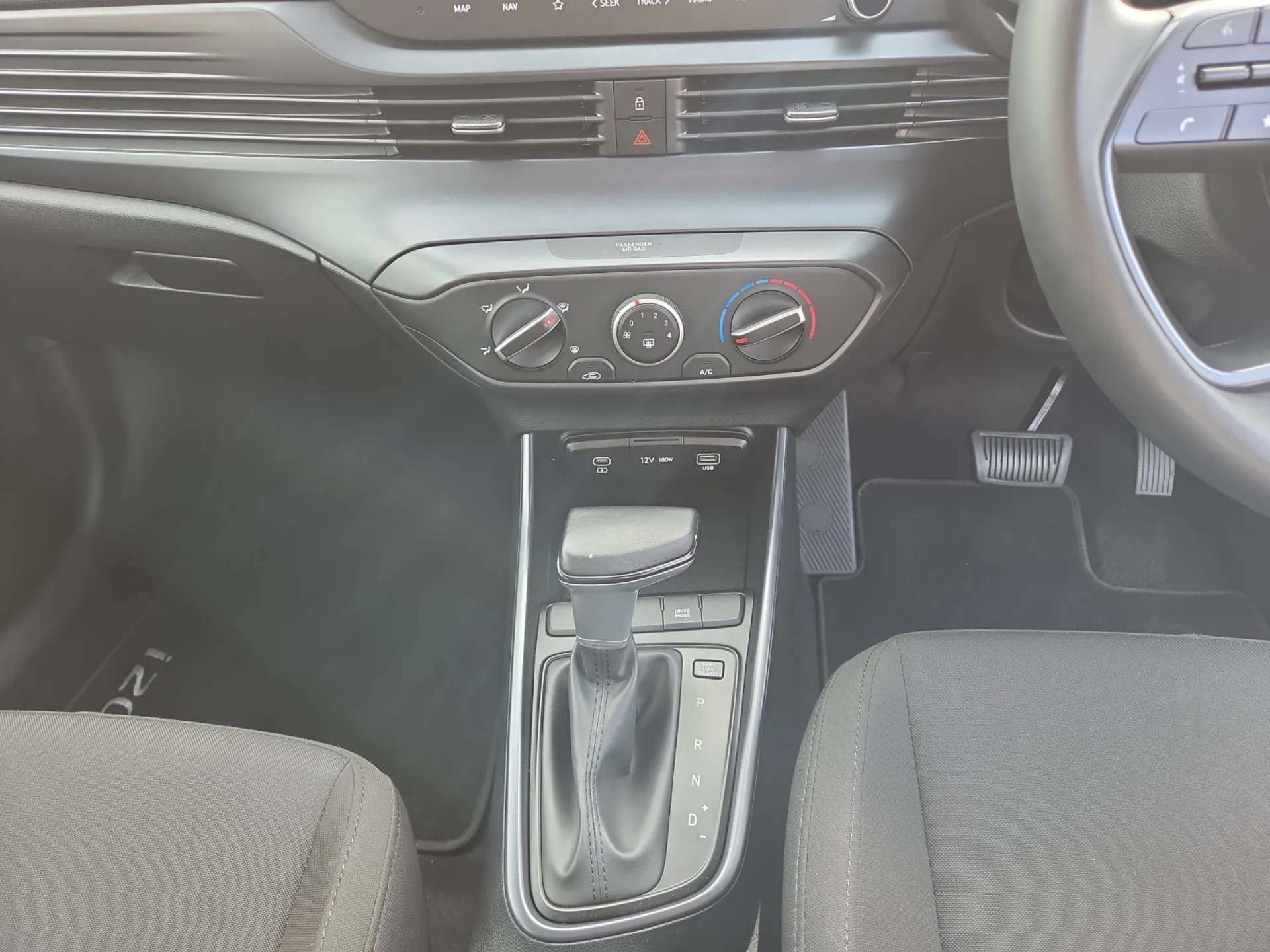 2025 HYUNDAI I20 2025 HYUNDAI I20