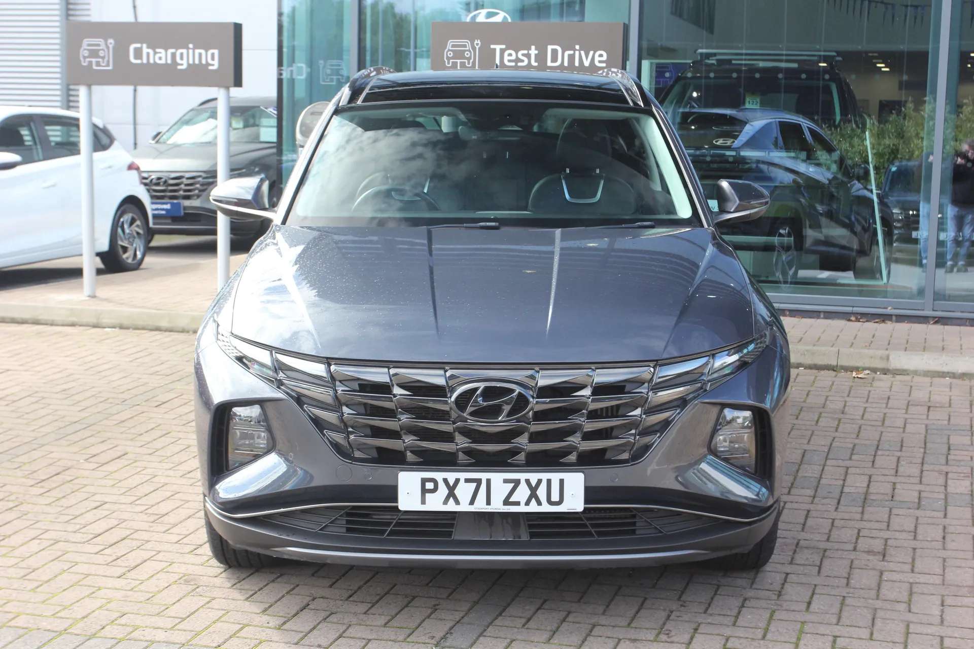 A 2021 HYUNDAI TUCSON 1.6 TGDi Hybrid 230 Ultimate 5dr 2WD Auto A 2021 HYUNDAI TUCSON 1.6 TGDi Hybrid 230 Ultimate 5dr 2WD Auto