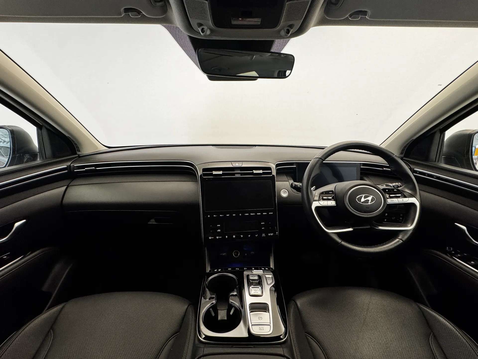 A 2023 HYUNDAI TUCSON 1.6 TGDi Plug-in Hybrid Ultimate 5dr 4WD Auto A 2023 HYUNDAI TUCSON 1.6 TGDi Plug-in Hybrid Ultimate 5dr 4WD Auto
