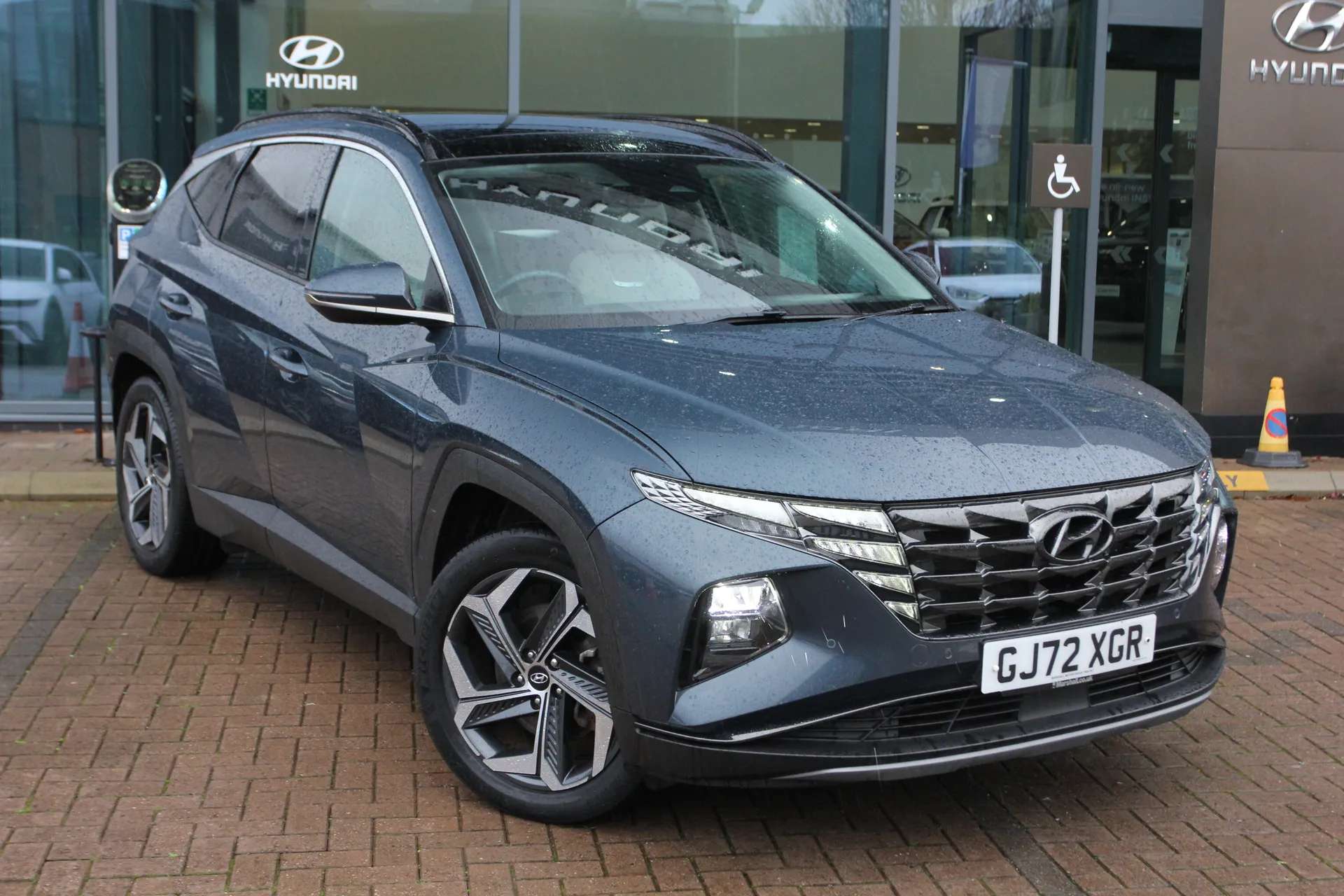 A 2022 HYUNDAI TUCSON 1.6 TGDi Plug-in Hybrid Ultimate 5dr 4WD Auto A 2022 HYUNDAI TUCSON 1.6 TGDi Plug-in Hybrid Ultimate 5dr 4WD Auto