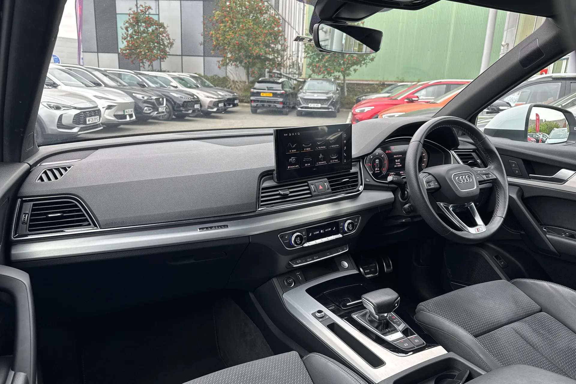 A 2022 AUDI Q5 40 TDI Quattro S Line 5dr S Tronic A 2022 AUDI Q5 40 TDI Quattro S Line 5dr S Tronic