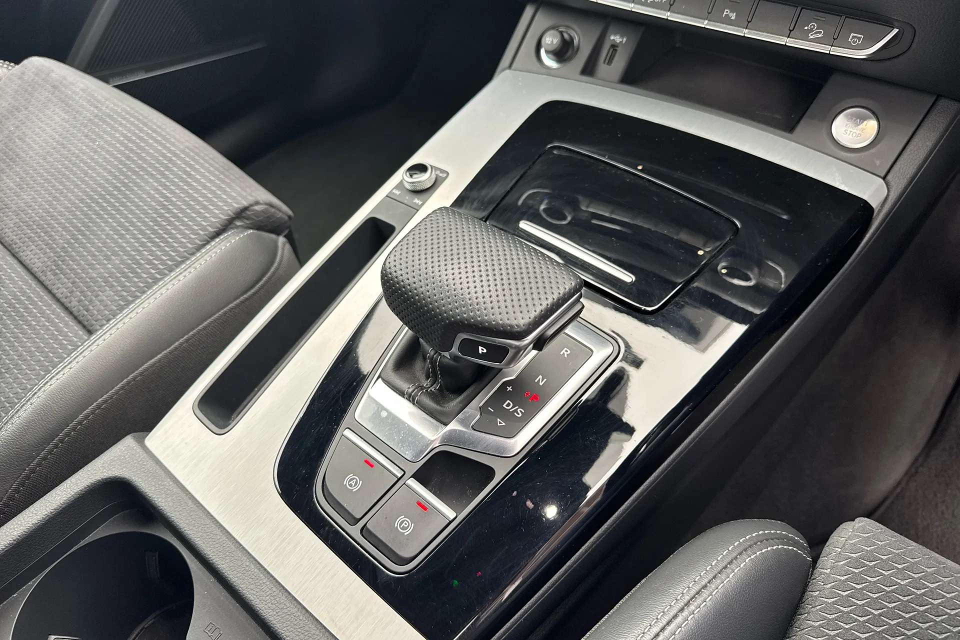2022 AUDI Q5 2022 AUDI Q5