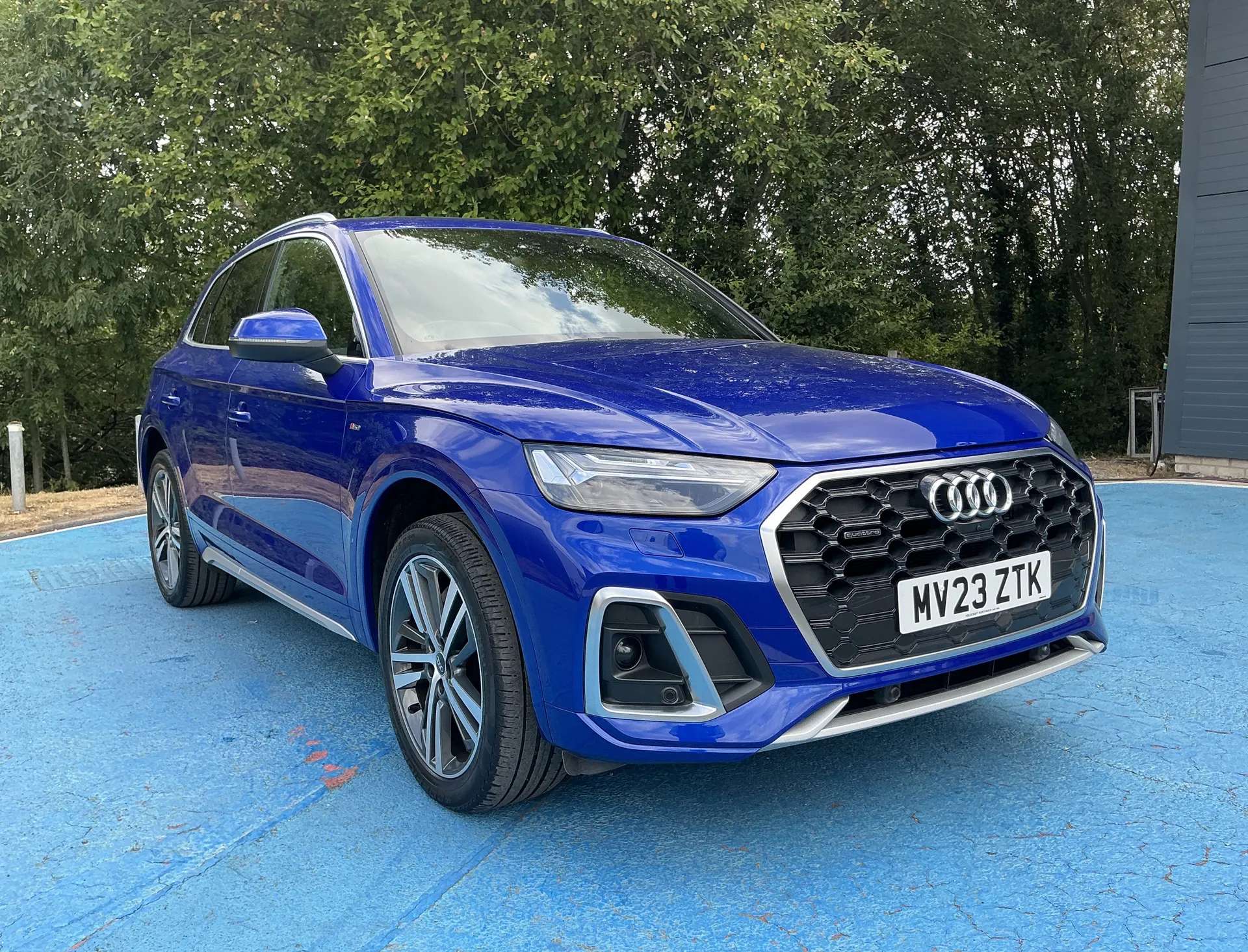 A 2023 AUDI Q5 40 TDI Quattro S Line 5dr S Tronic A 2023 AUDI Q5 40 TDI Quattro S Line 5dr S Tronic
