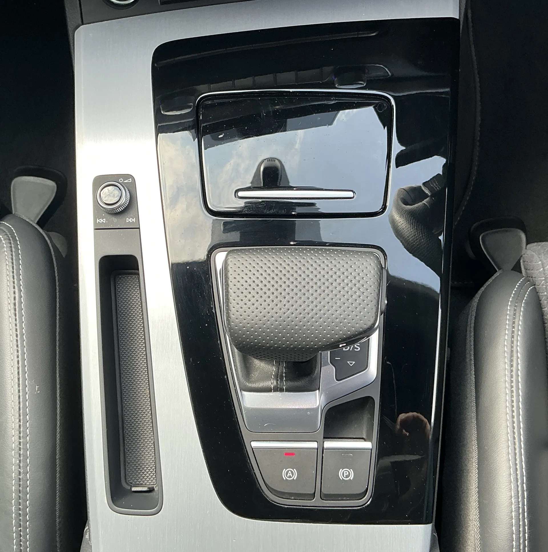 2023 AUDI Q5 2023 AUDI Q5