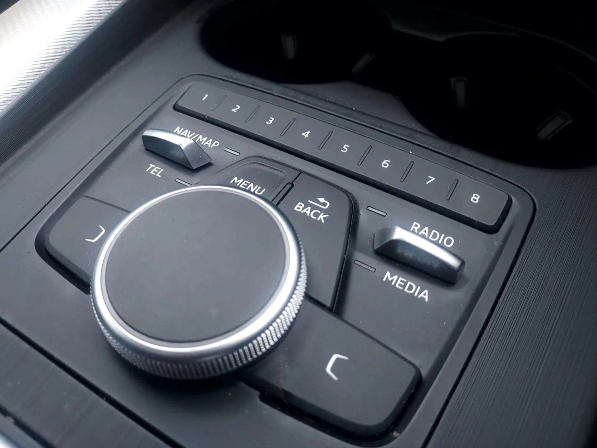 2020 AUDI A4 2020 AUDI A4