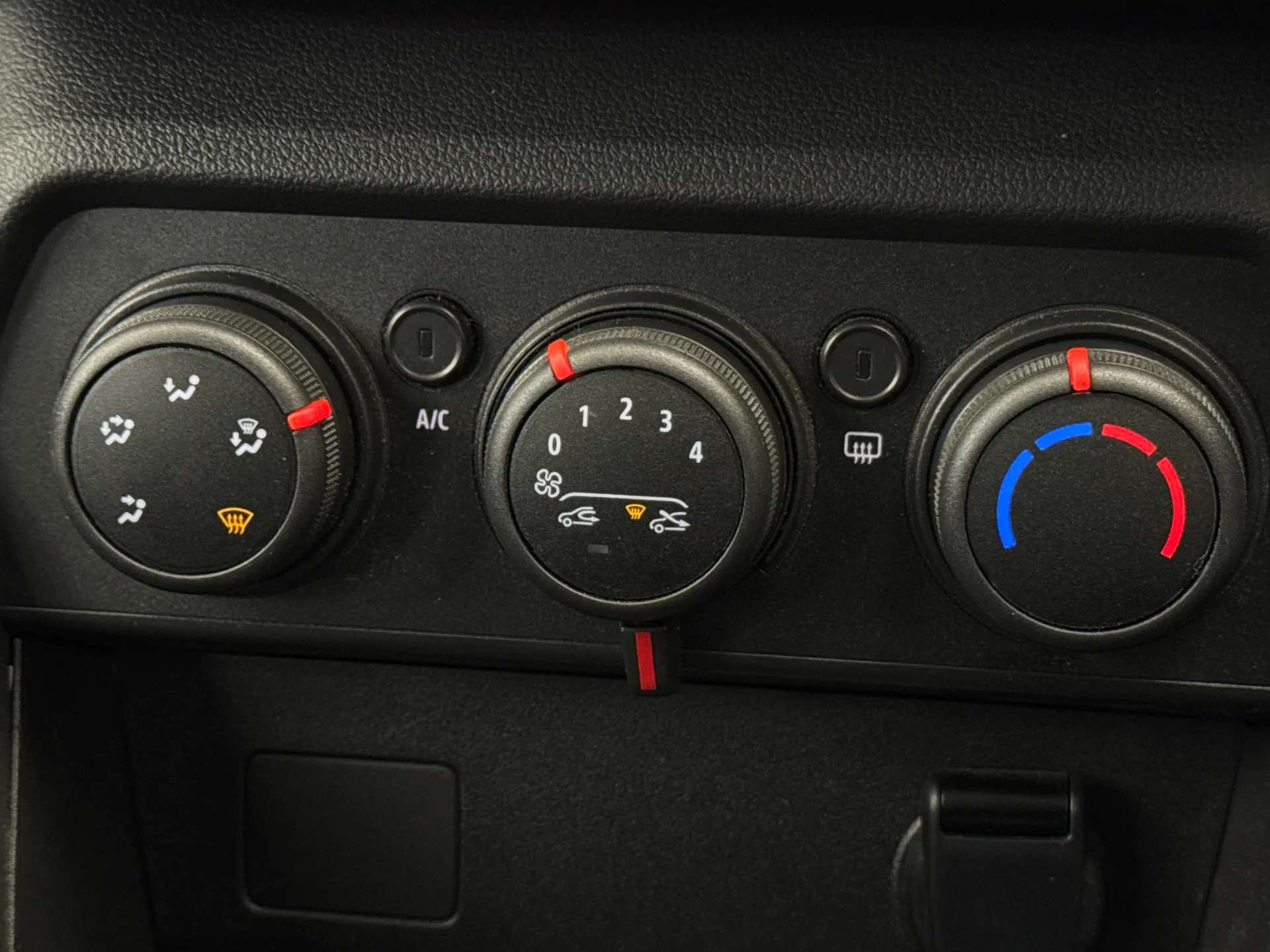 2023 DACIA SANDERO 2023 DACIA SANDERO