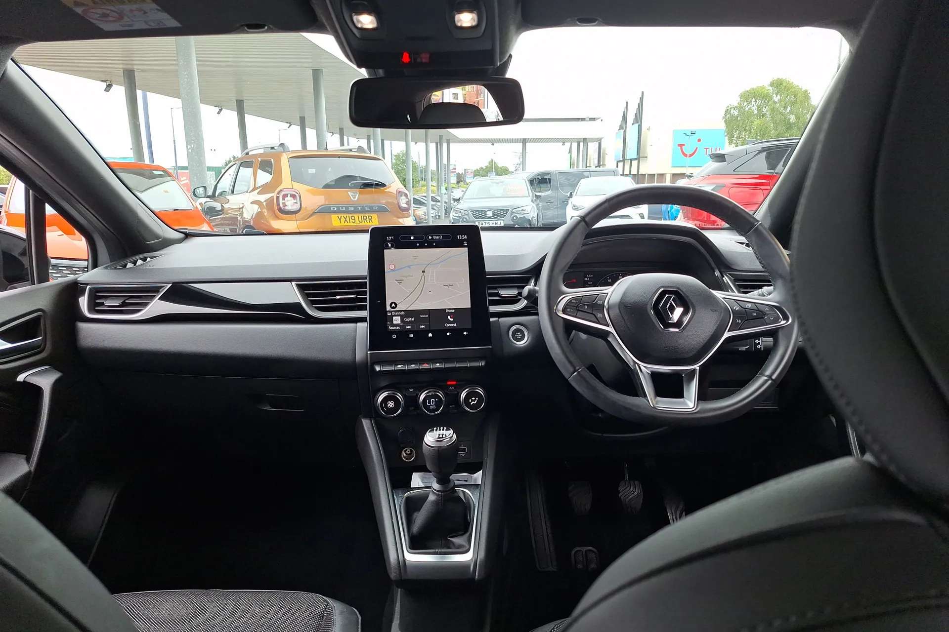 A 2023 RENAULT CAPTUR 1.0 TCE 90 Rive Gauche 5dr A 2023 RENAULT CAPTUR 1.0 TCE 90 Rive Gauche 5dr