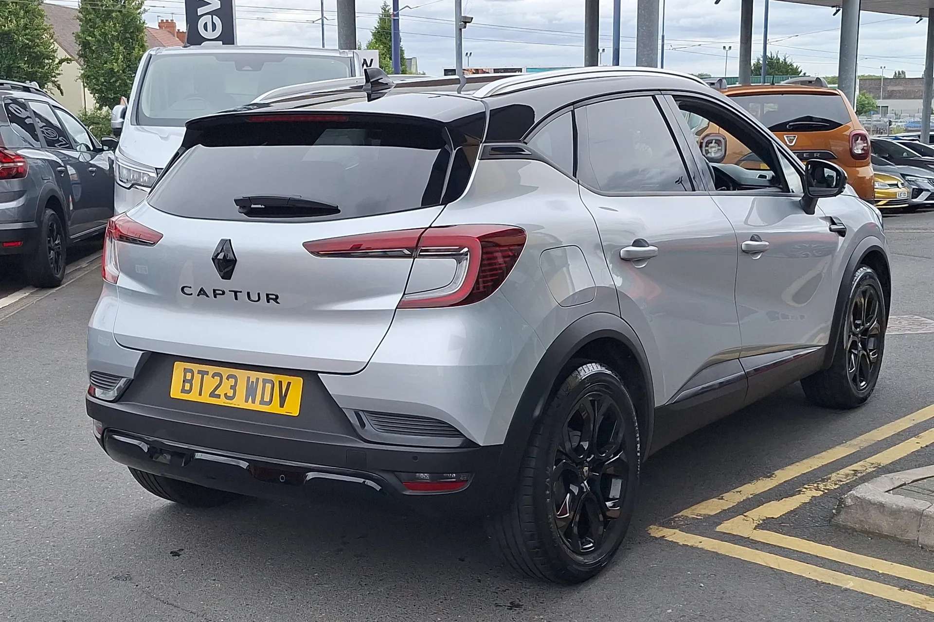 2023 RENAULT CAPTUR 2023 RENAULT CAPTUR