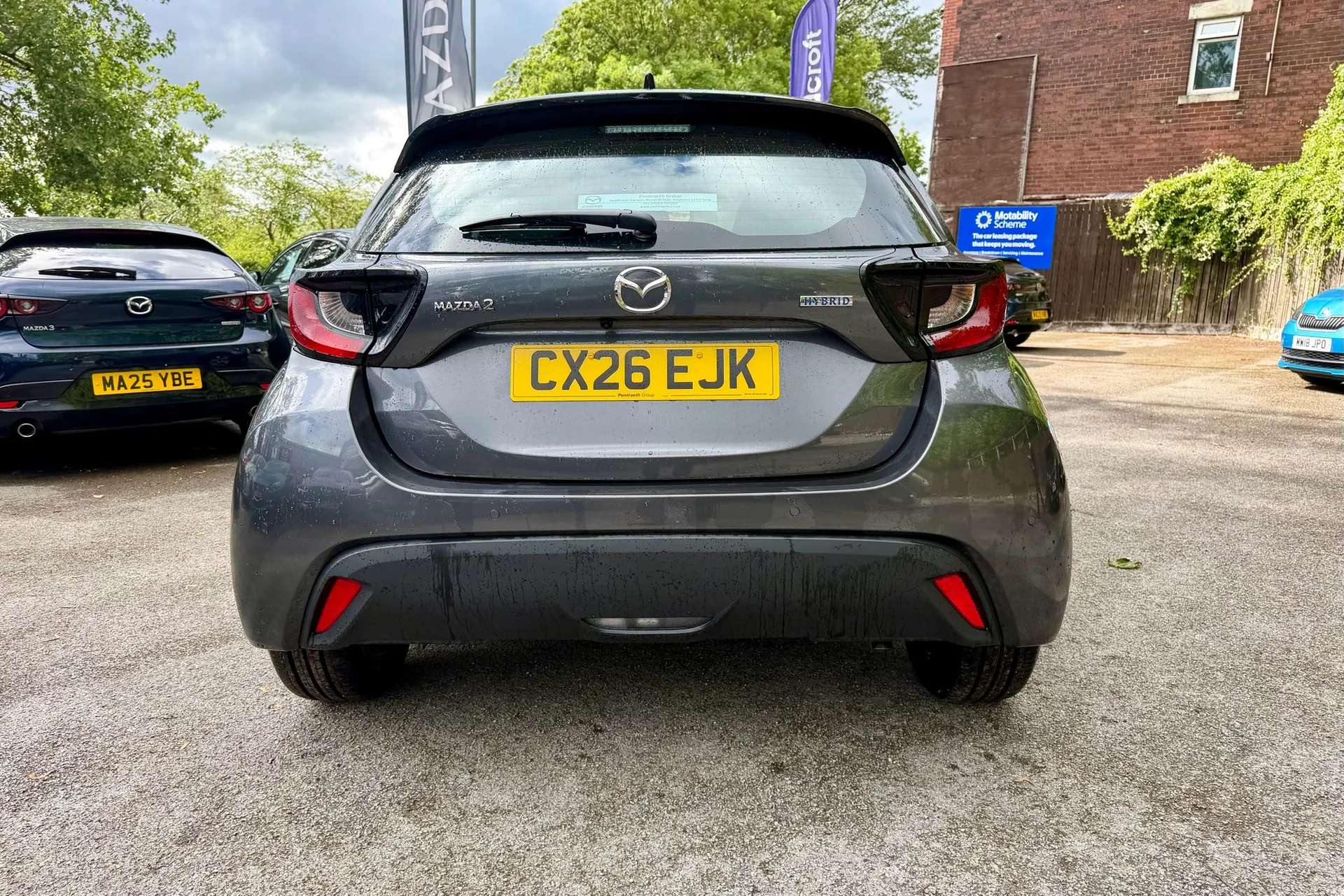 2026 MAZDA 2 HYBRID 2026 MAZDA 2 HYBRID