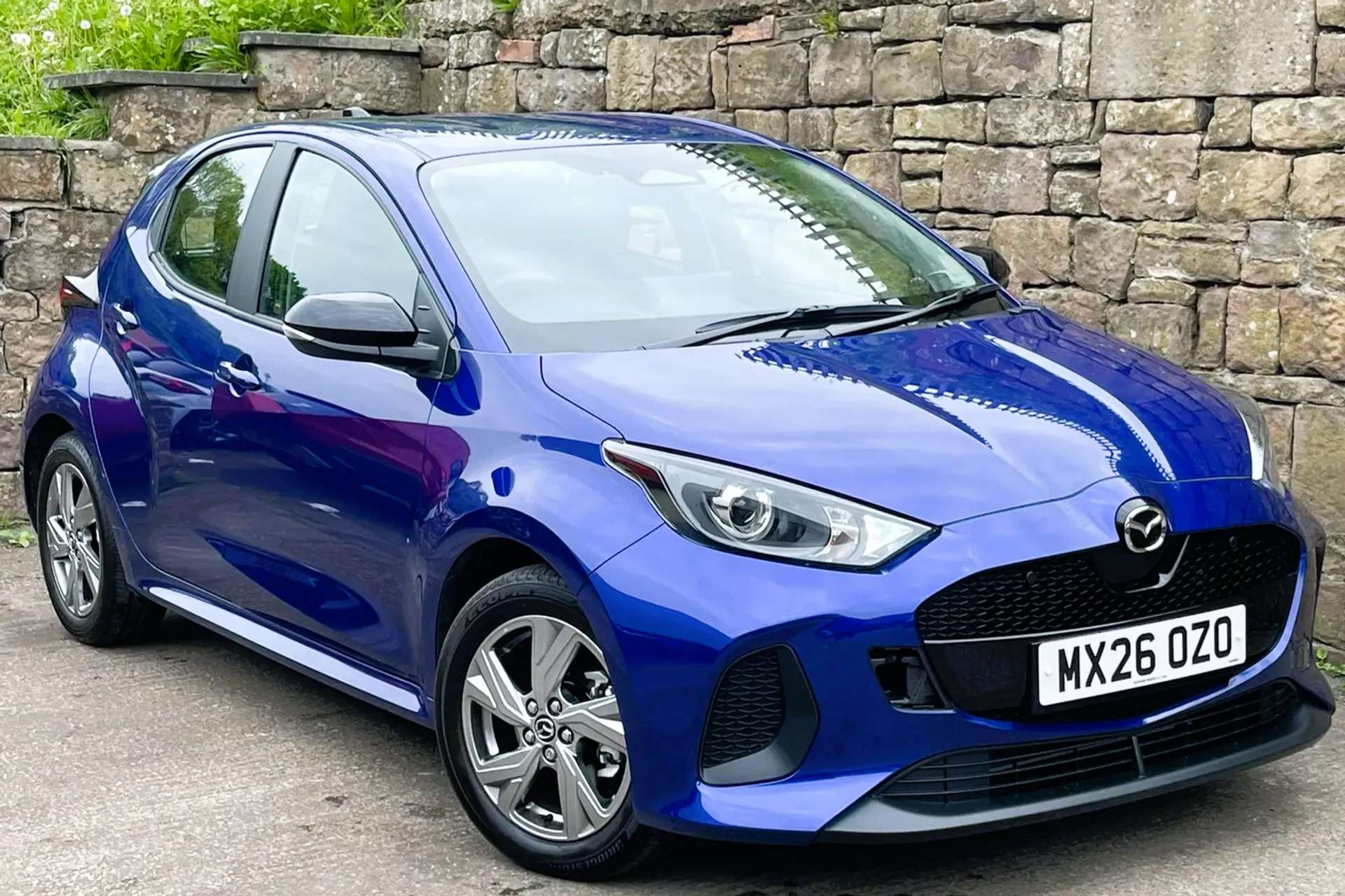 A 2026 MAZDA 2 HYBRID 1.5i Hybrid Exclusive Line 5dr CVT âREAR CAMERAâAPPLE CARPLAYâ A 2026 MAZDA 2 HYBRID 1.5i Hybrid Exclusive Line 5dr CVT âREAR CAMERAâAPPLE CARPLAYâ