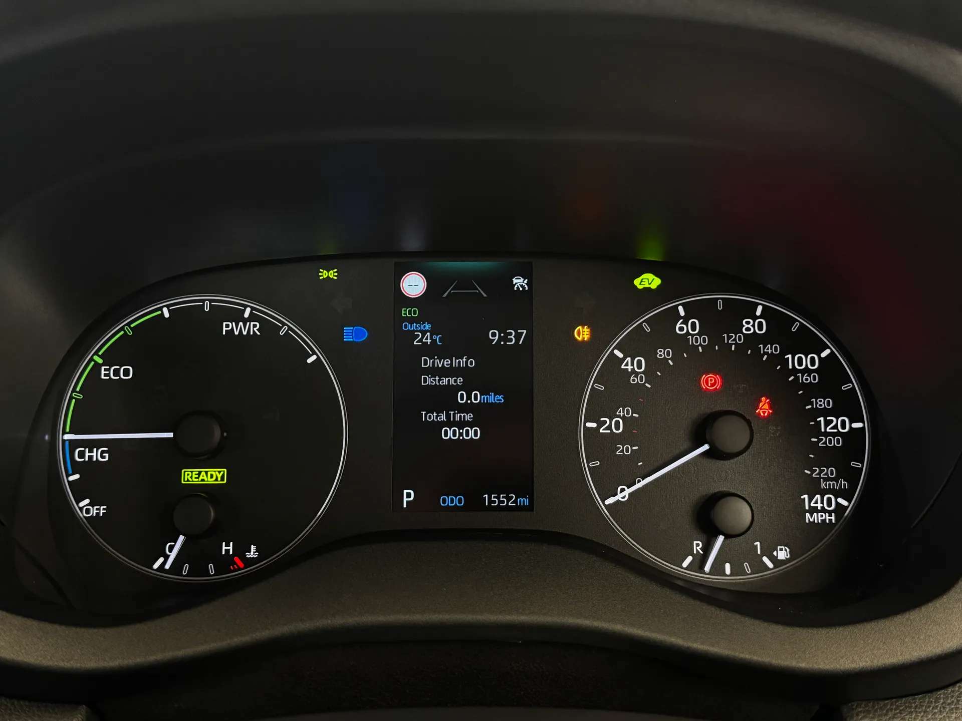2026 MAZDA 2 HYBRID 2026 MAZDA 2 HYBRID