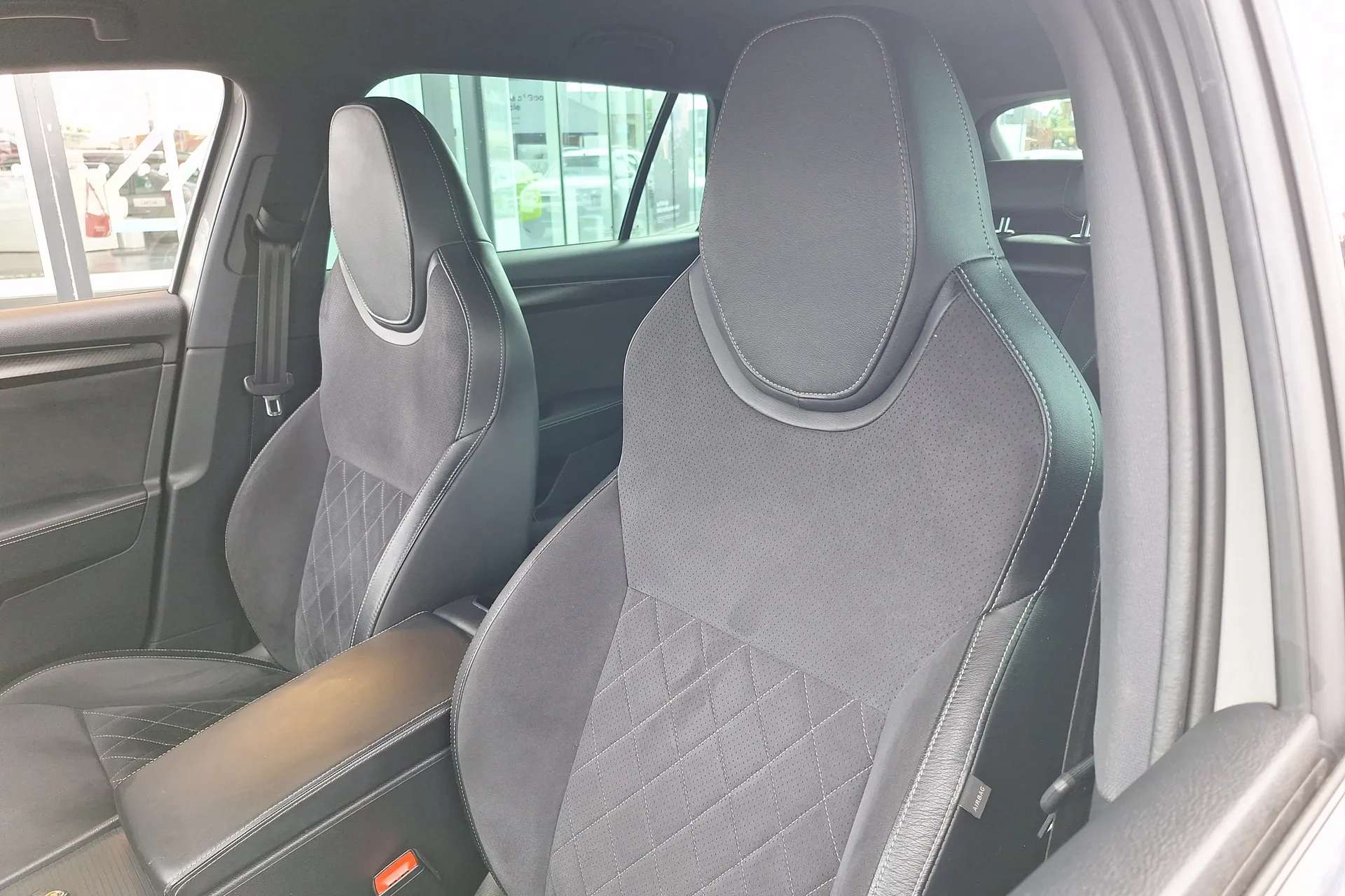 2020 SKODA SUPERB 2020 SKODA SUPERB