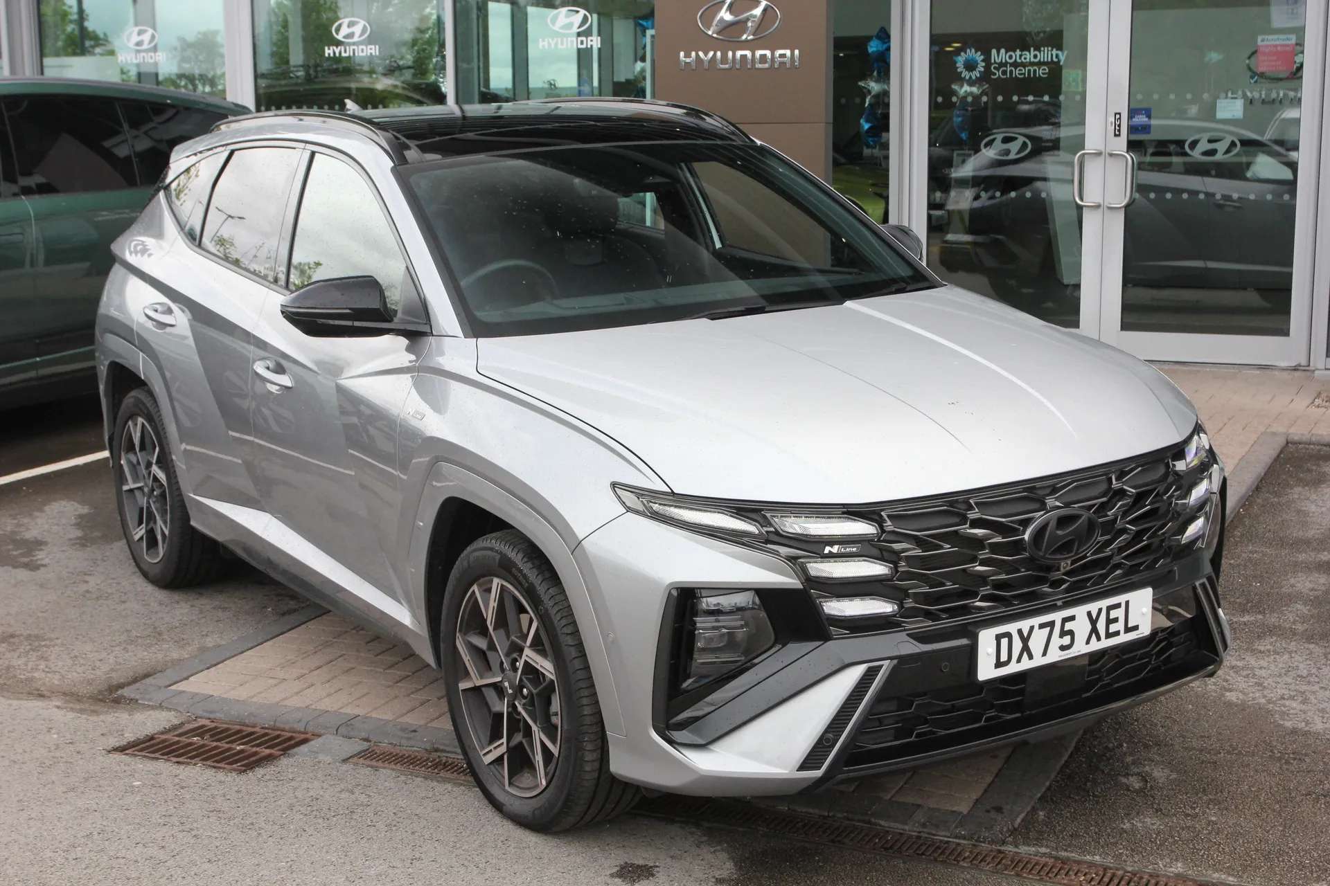 A 2025 HYUNDAI TUCSON 1.6T Hybrid N Line S 5dr Auto A 2025 HYUNDAI TUCSON 1.6T Hybrid N Line S 5dr Auto