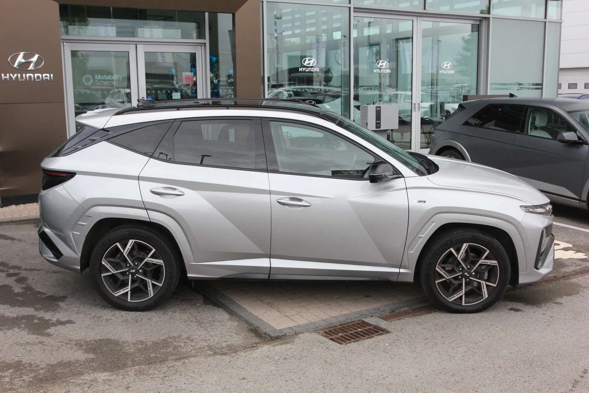 A 2025 HYUNDAI TUCSON 1.6T Hybrid N Line S 5dr Auto A 2025 HYUNDAI TUCSON 1.6T Hybrid N Line S 5dr Auto