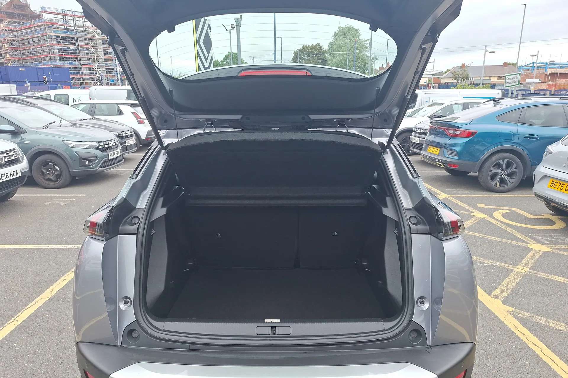 2020 PEUGEOT 2008 2020 PEUGEOT 2008