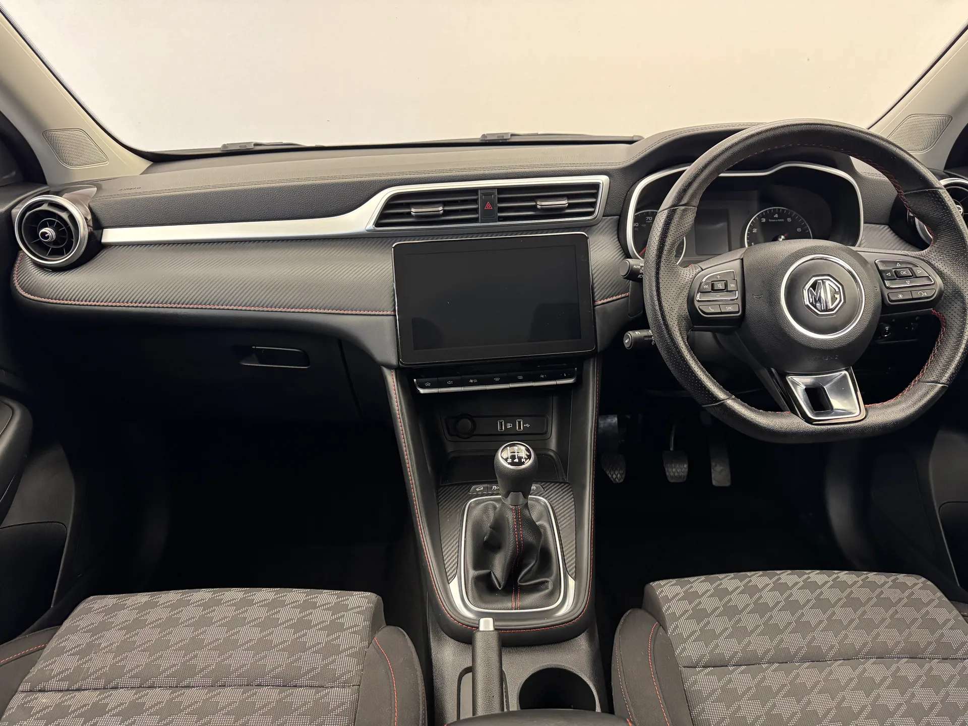 2023 MG ZS 2023 MG ZS