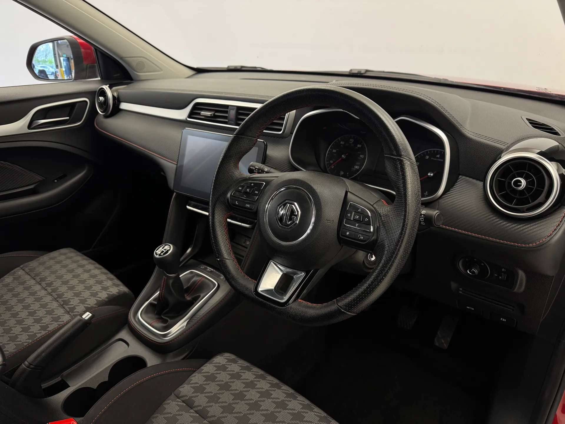 2023 MG ZS 2023 MG ZS