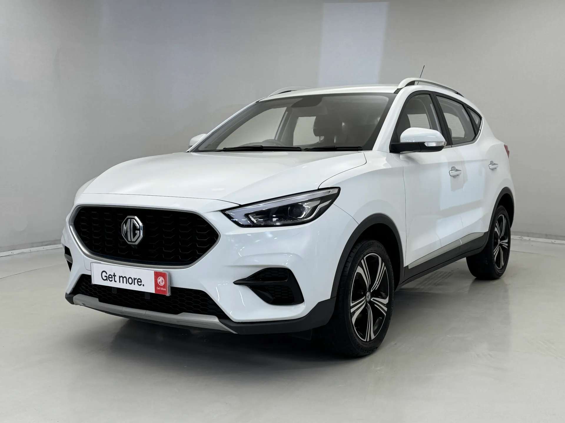 A 2023 MG MOTOR UK ZS 1.5 VTi-TECH Excite 5dr â
Only 12,311 miles â
A 2023 MG MOTOR UK ZS 1.5 VTi-TECH Excite 5dr â
Only 12,311 miles â