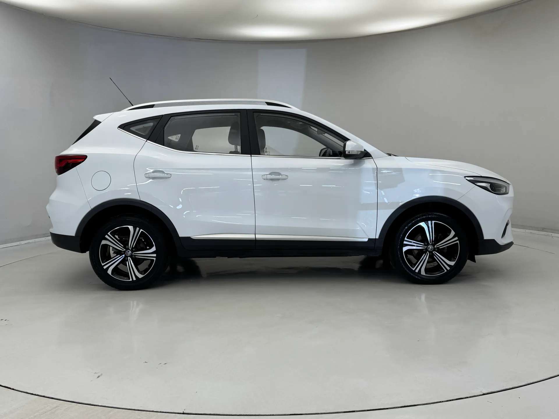 A 2023 MG MOTOR UK ZS 1.5 VTi-TECH Excite 5dr â
Only 12,311 miles â
A 2023 MG MOTOR UK ZS 1.5 VTi-TECH Excite 5dr â
Only 12,311 miles â