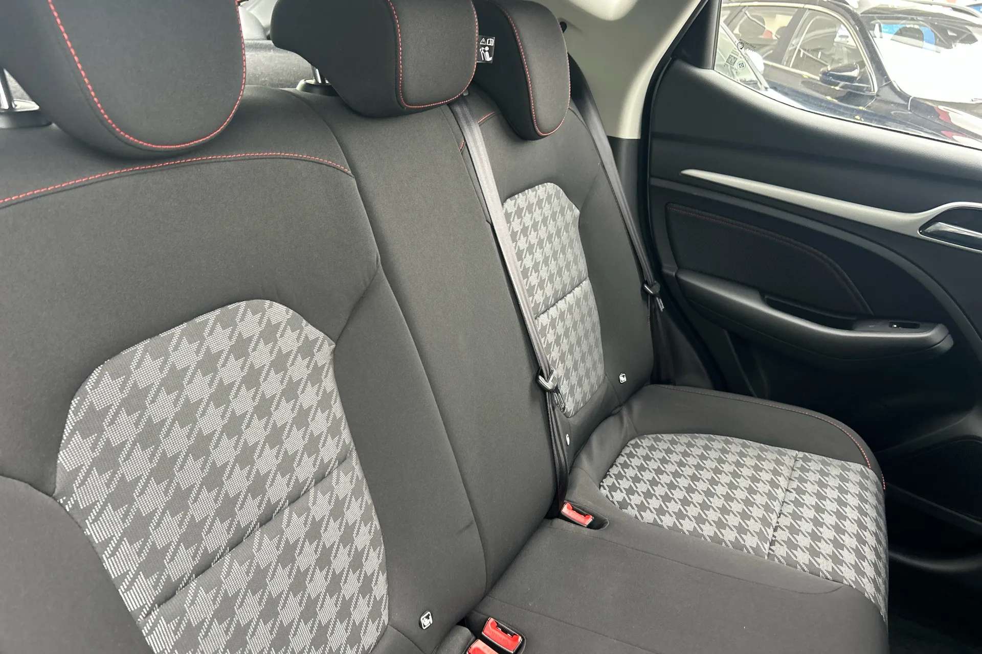A 2023 MG ZS 1.5 VTi-TECH Excite 5dr A 2023 MG ZS 1.5 VTi-TECH Excite 5dr