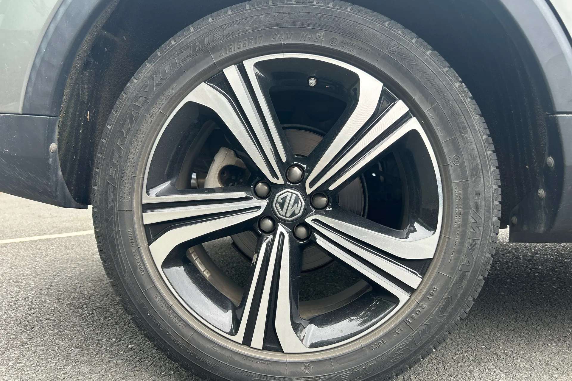 2023 MG ZS 2023 MG ZS