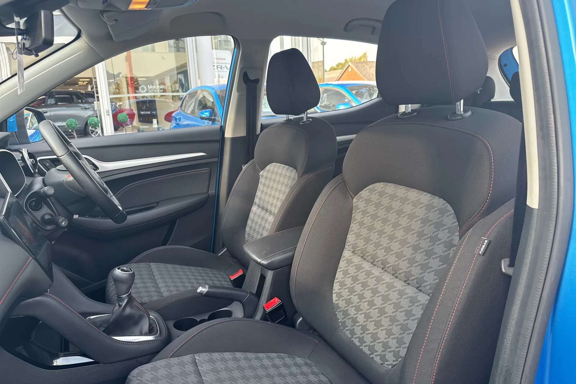 2023 MG ZS 2023 MG ZS